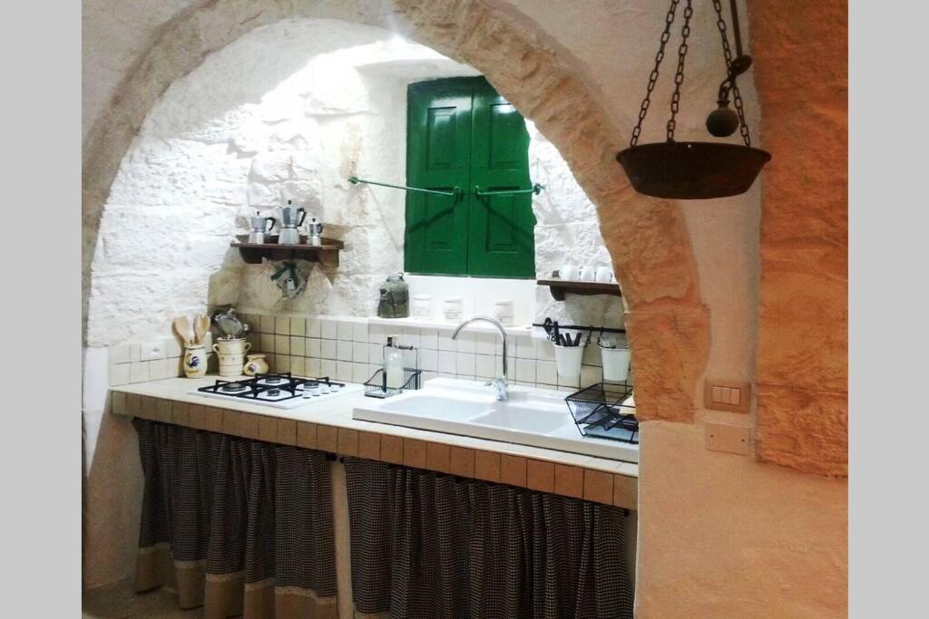 TRULLO ASTRID MARTINA FRANCA-CISTERNINO-OSTUNI view 2