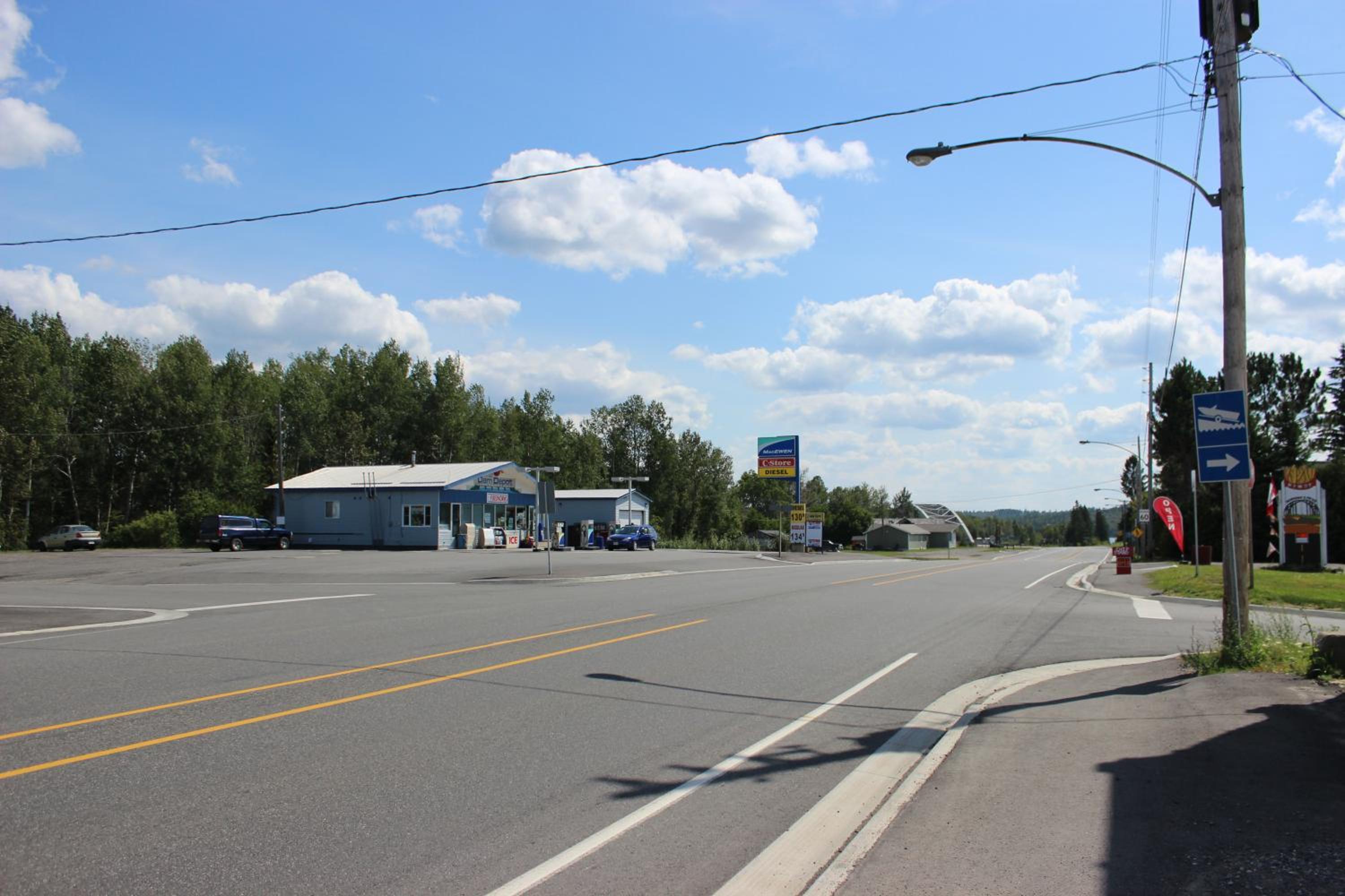 Photo 12