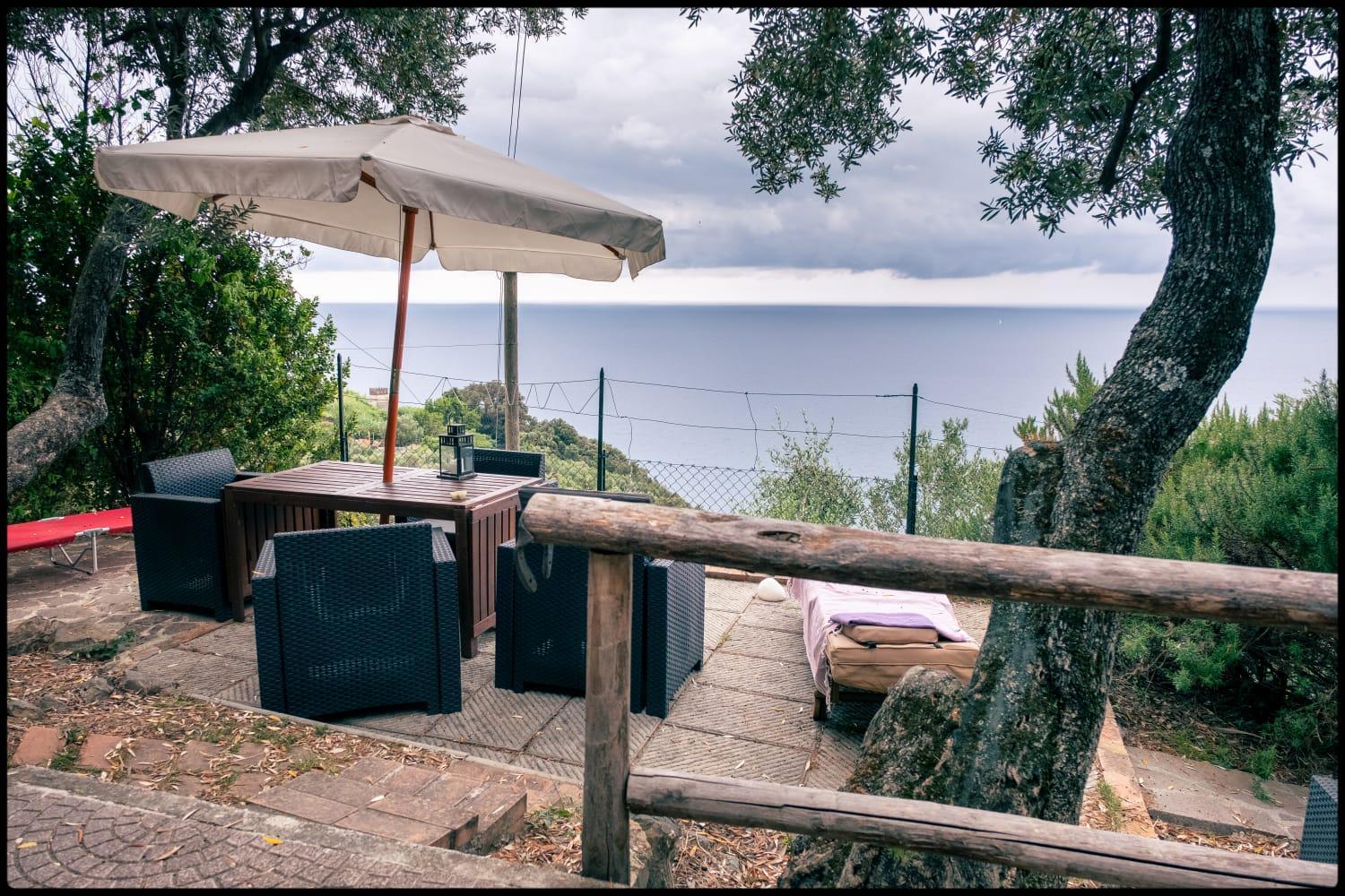 Corner of Paradise near Cinque Terre view 4