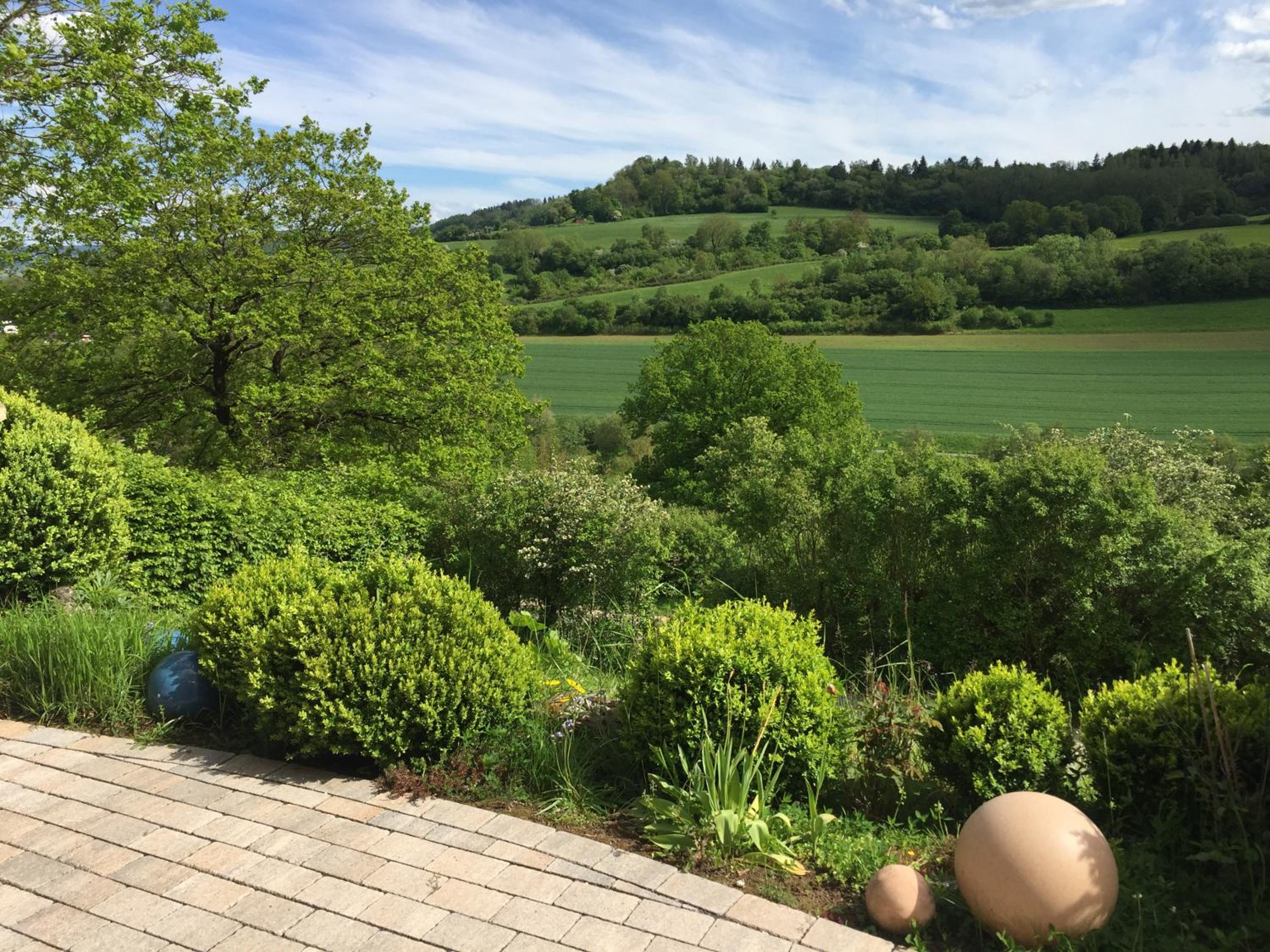 Idyllisch Wohnen im Weserbergland - Bungalow mit phantastischer Aussicht für 4 Personen