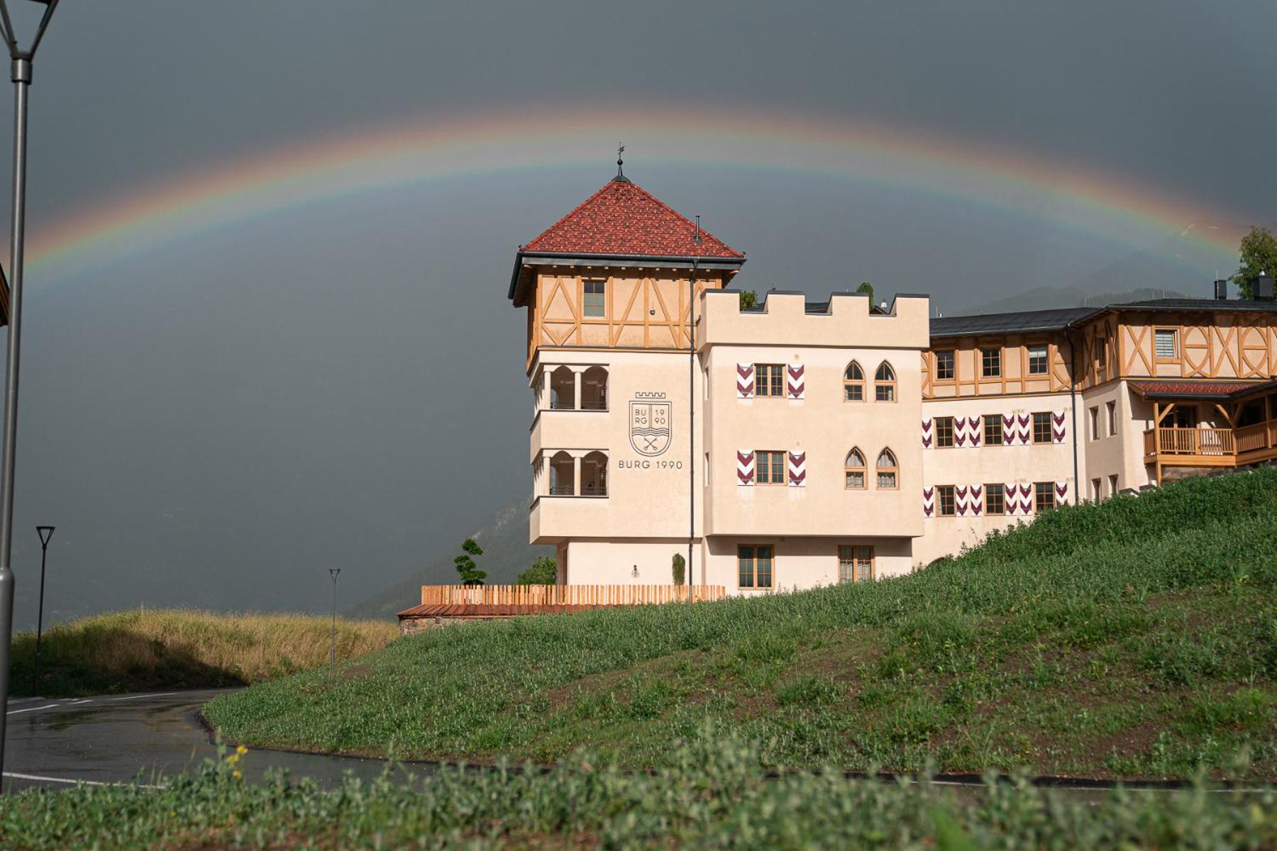 Burg1990