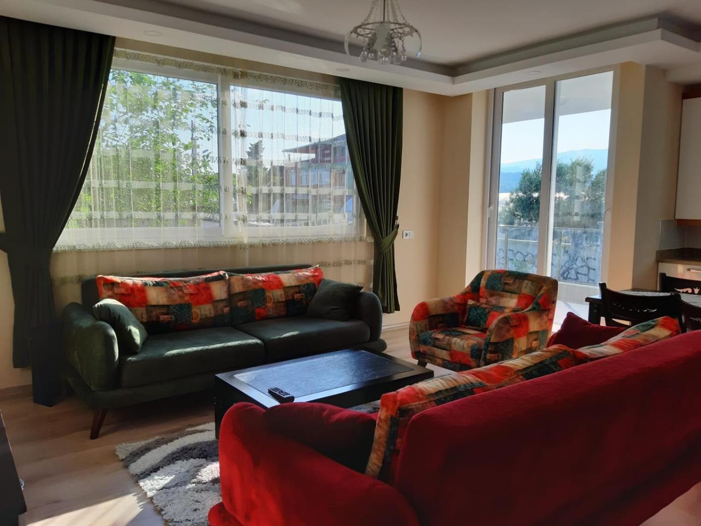 Şan Apart