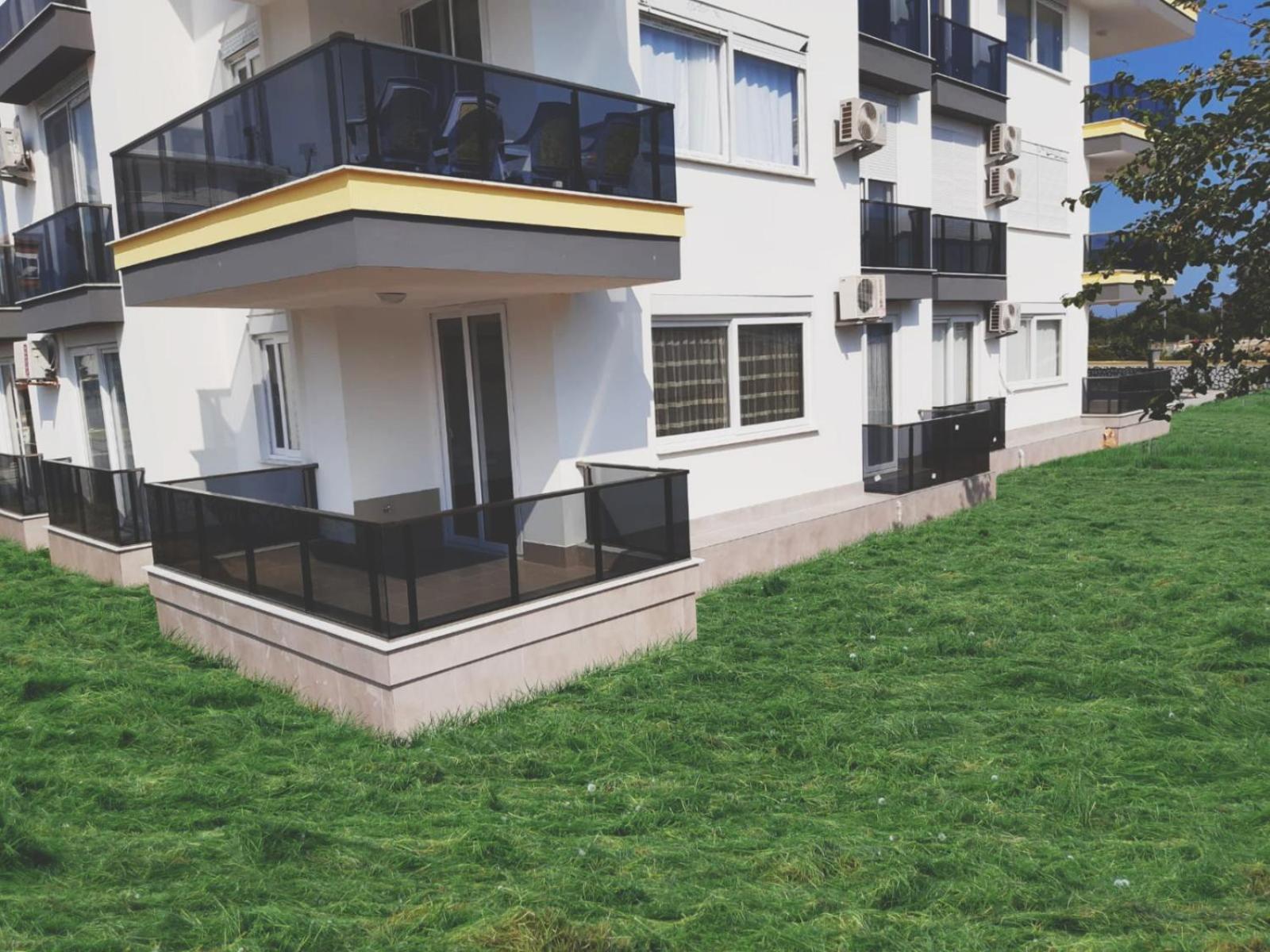 Şan Apart