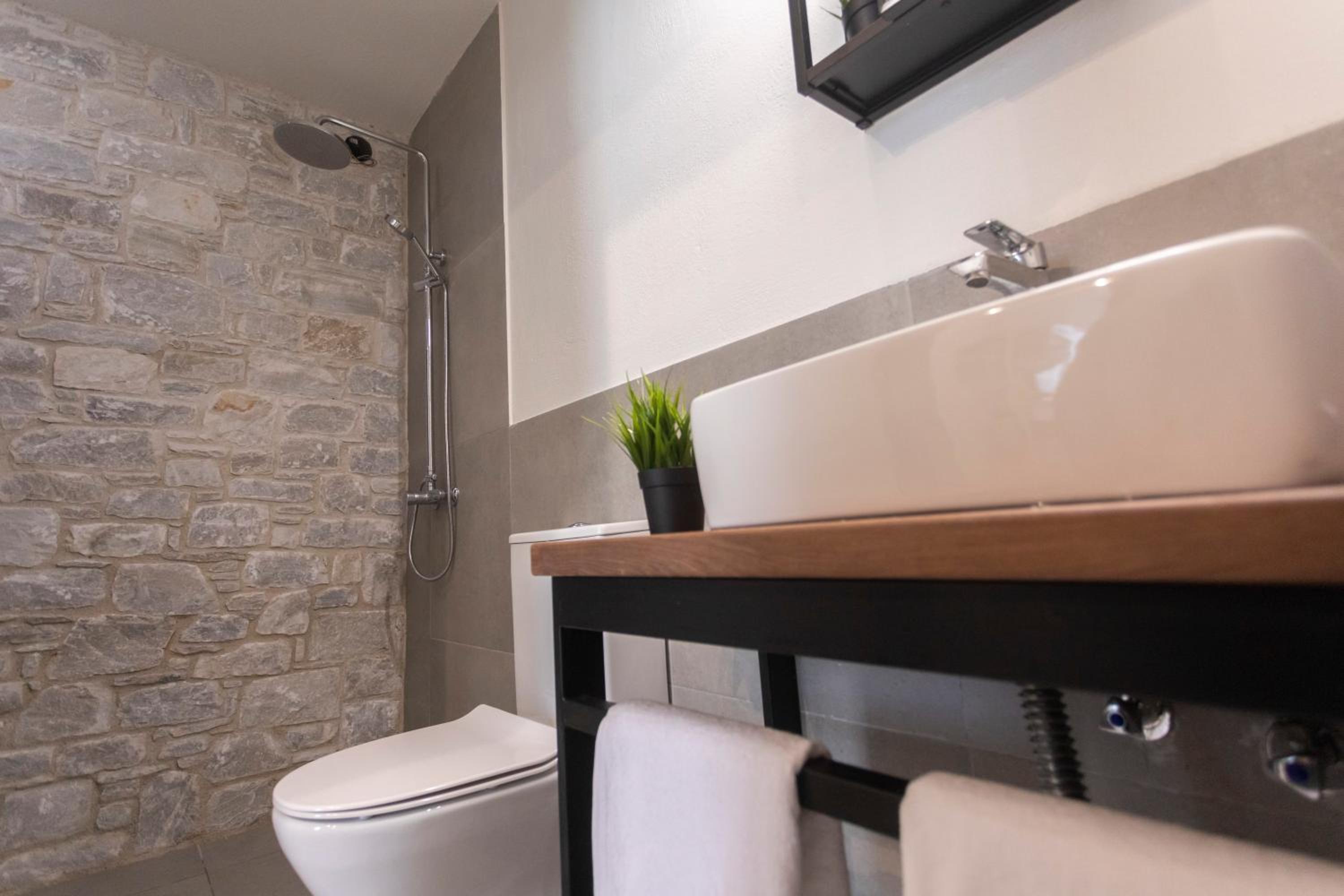 Damari Luxury 3 Bedroom Villas with Private Pool, Skiathos