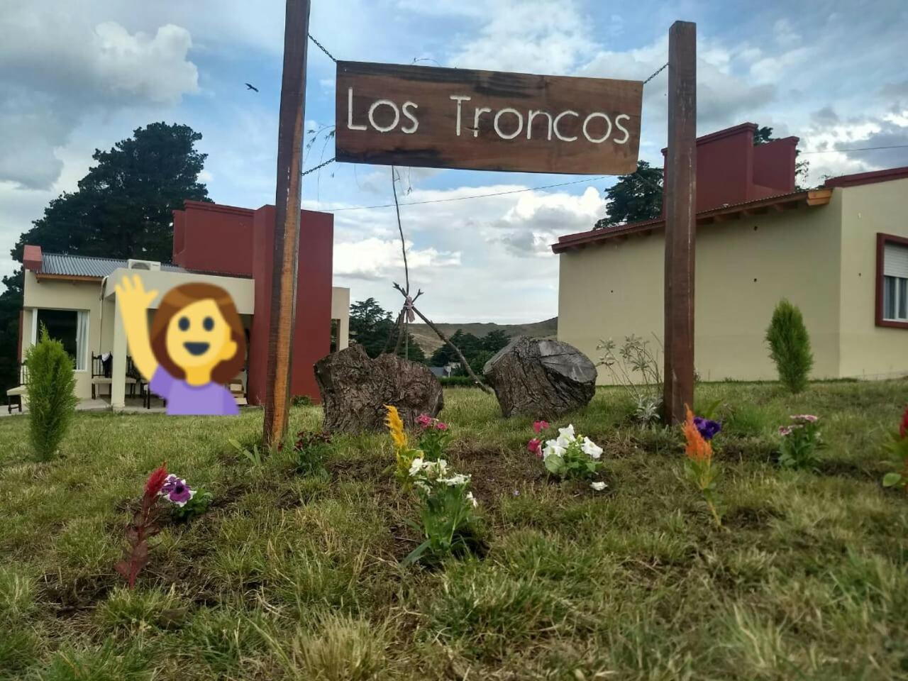 Cabañas Los Troncos