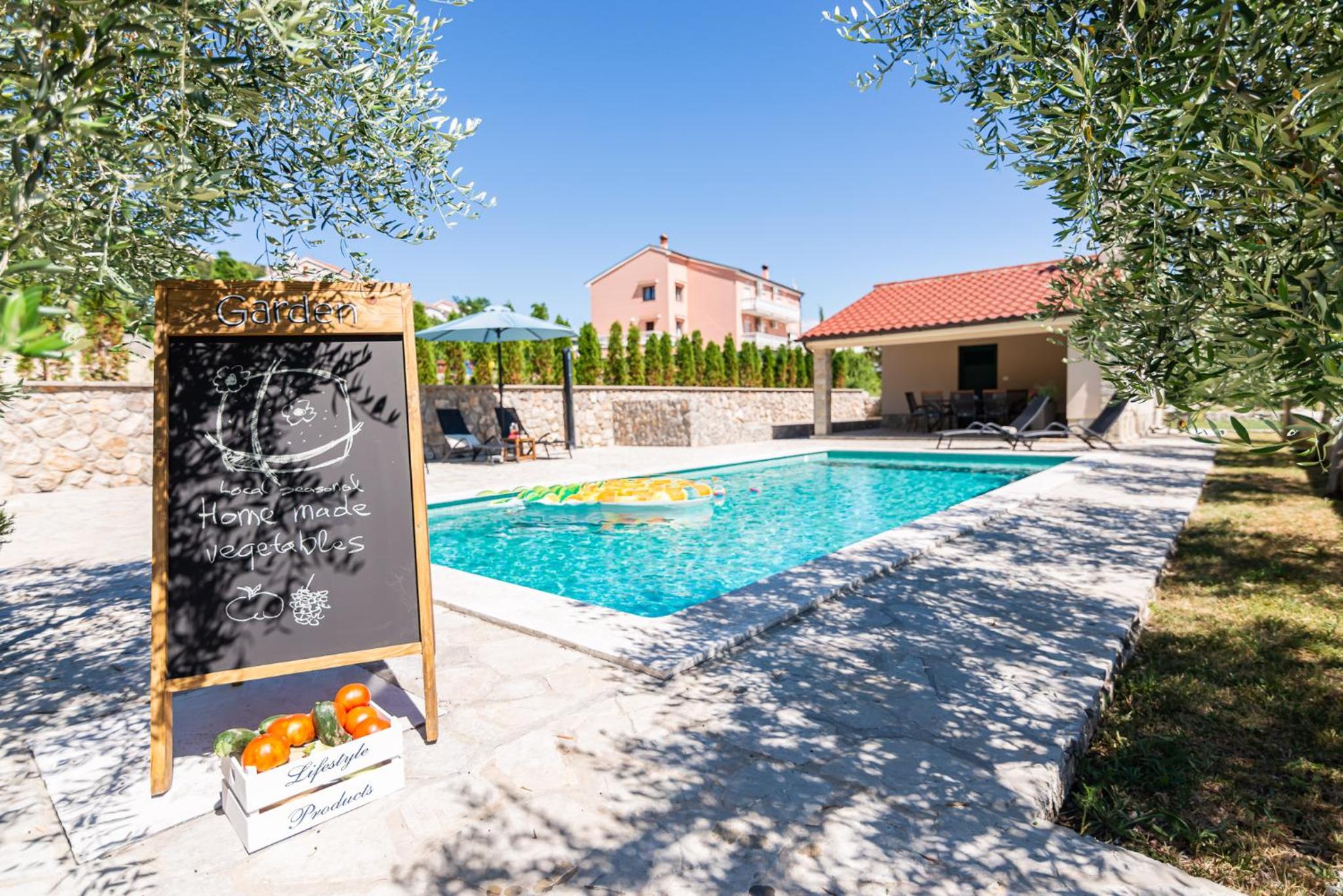 Apartments Garden