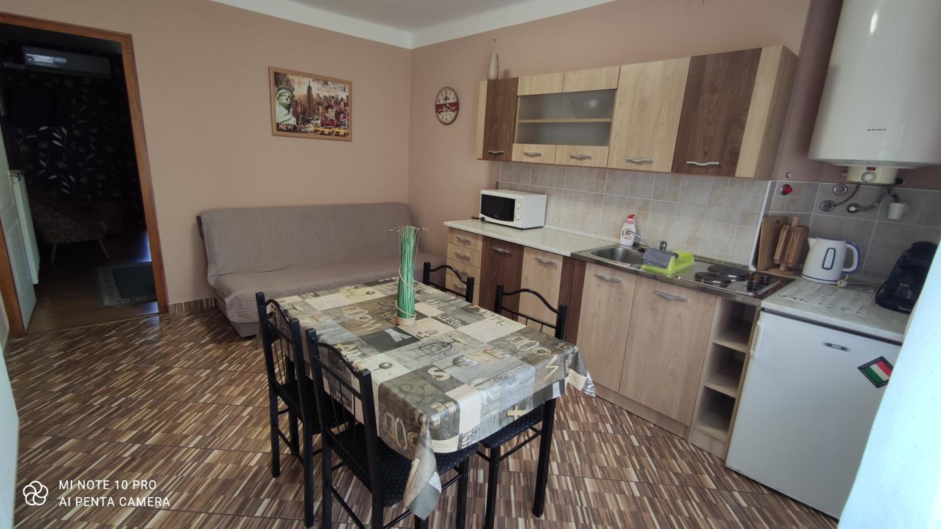 Apartman Edit