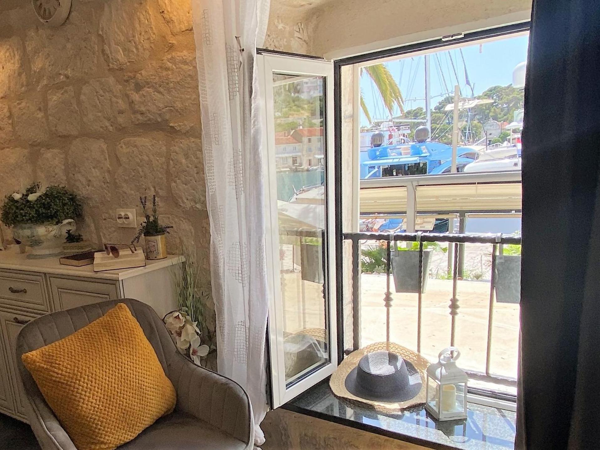 Waterfront ''Prosper'' - ZF Hvar view 5