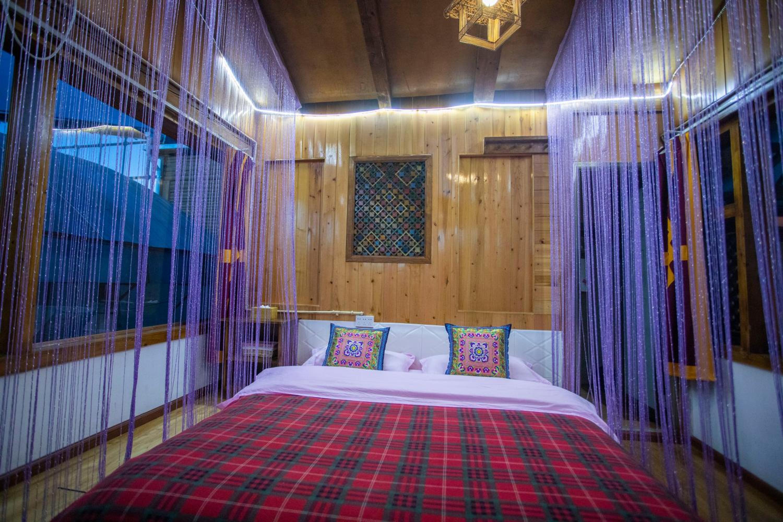 Shangri-La King Gesar Guesthouse