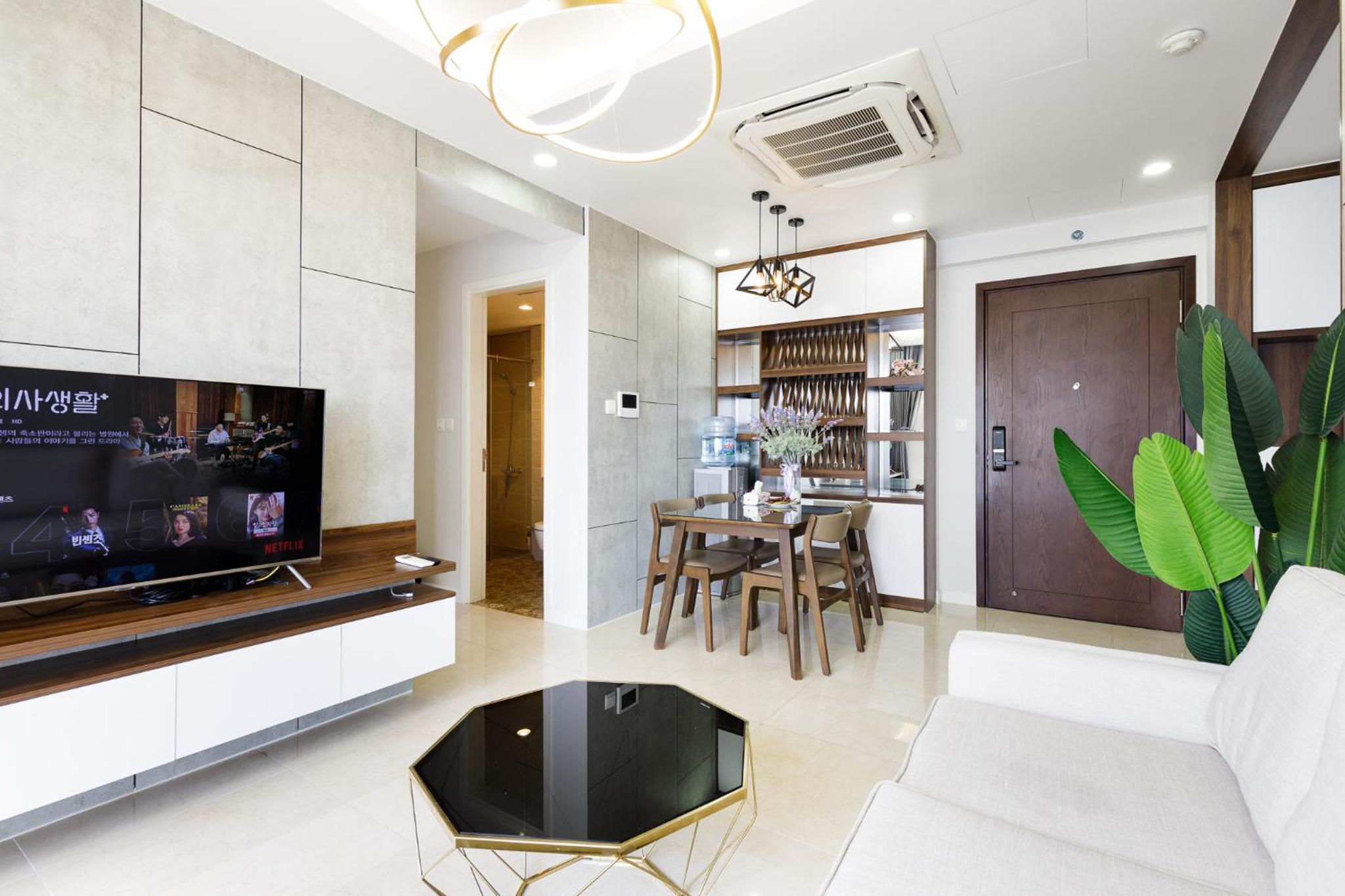 22Housing Vinhomes D'Capitale Hotel & Residence