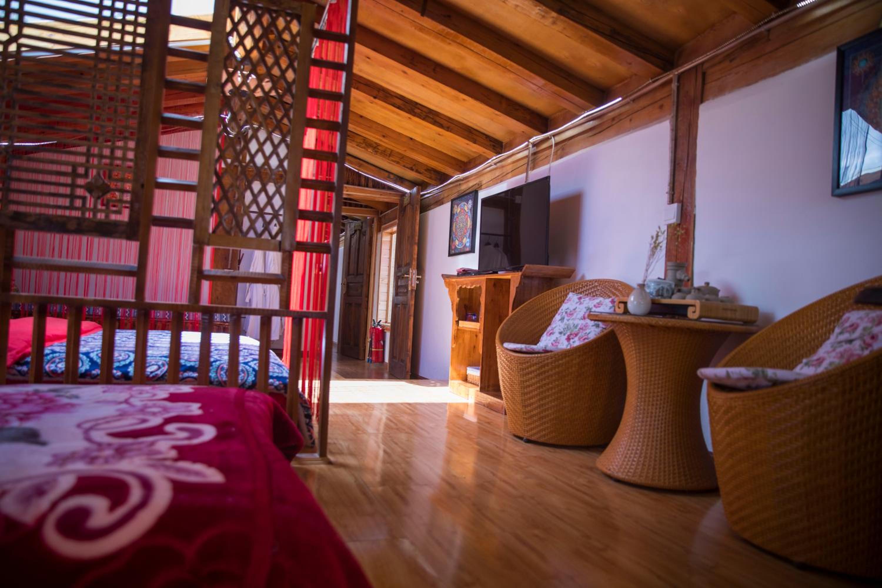 Shangri-La King Gesar Guesthouse