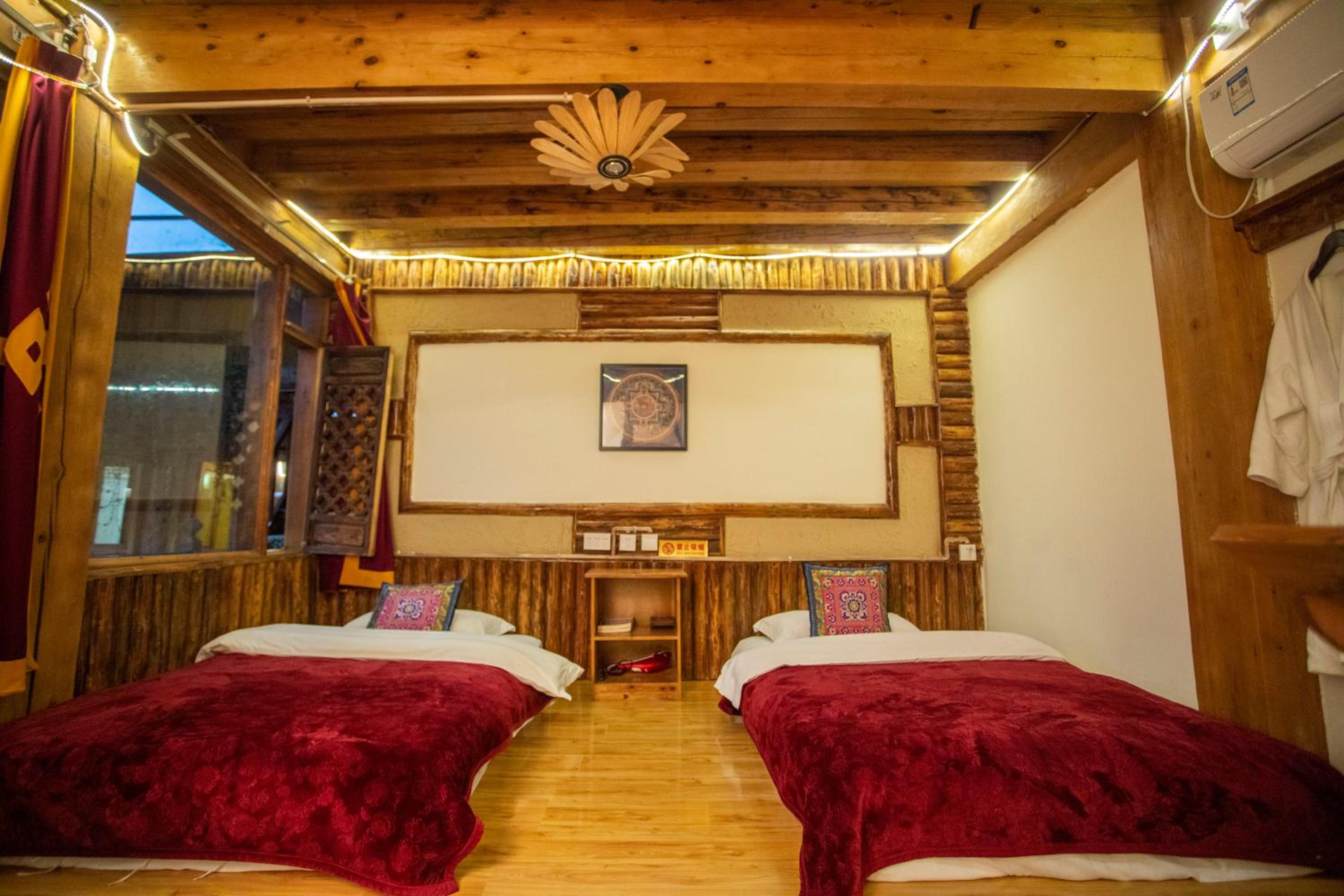 Shangri-La King Gesar Guesthouse