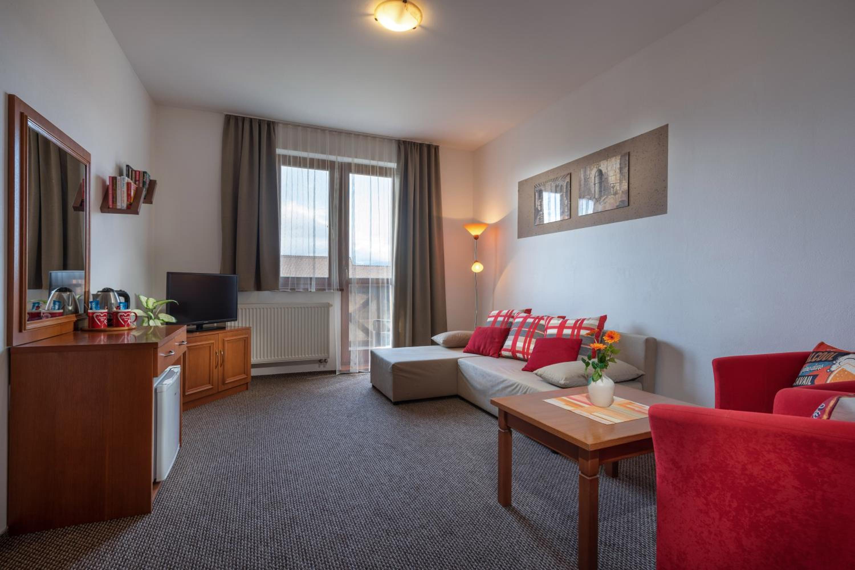 Maravar - Pivný Wellness Adults Only