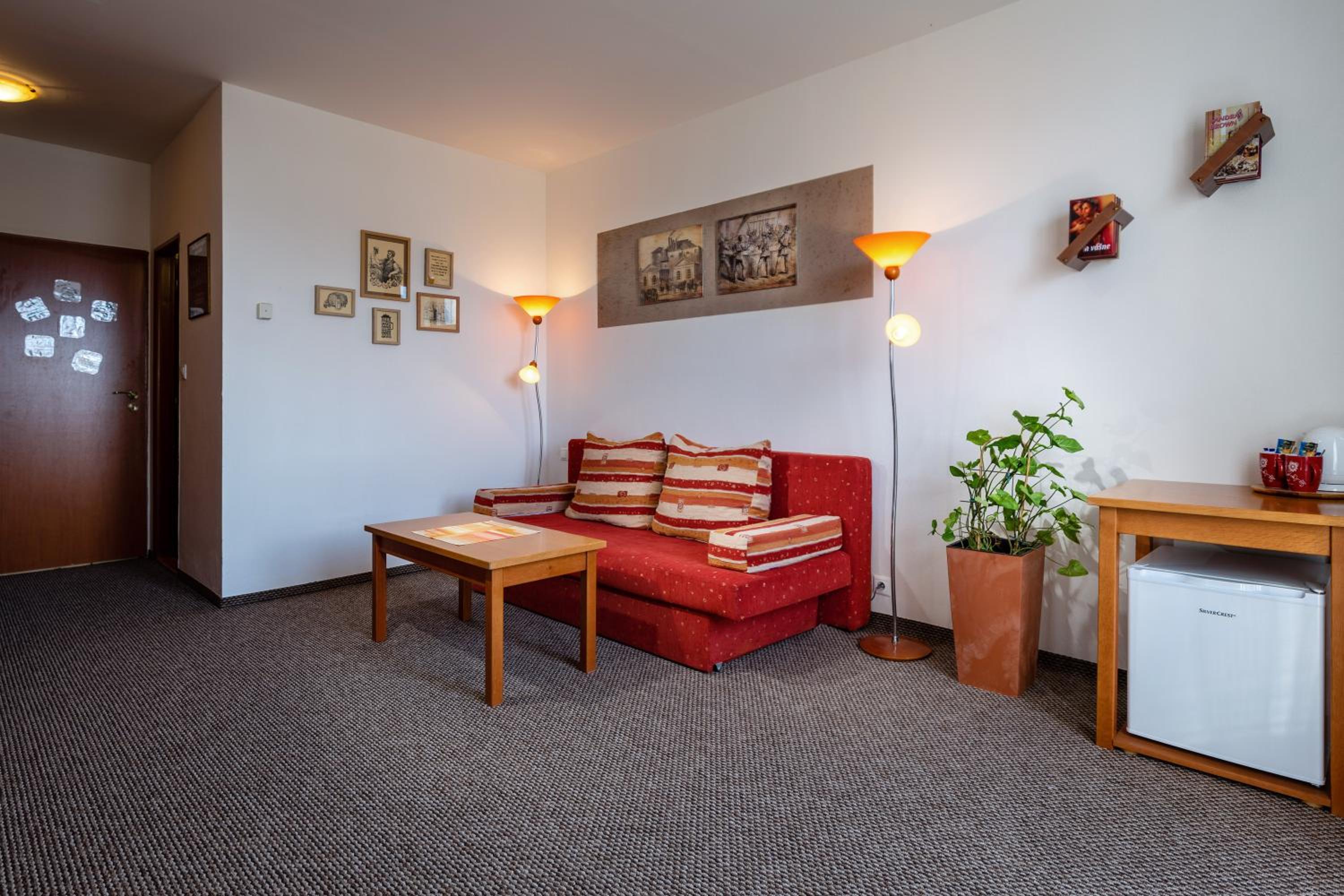 Maravar - Pivný Wellness Adults Only