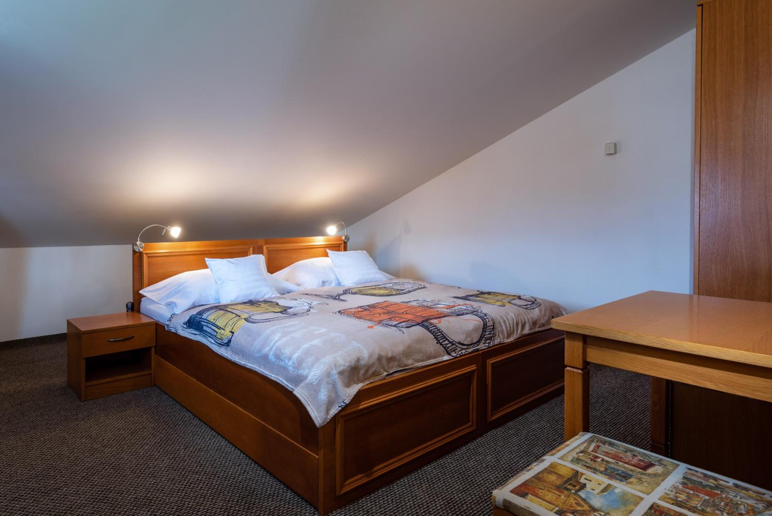 Maravar - Pivný Wellness Adults Only