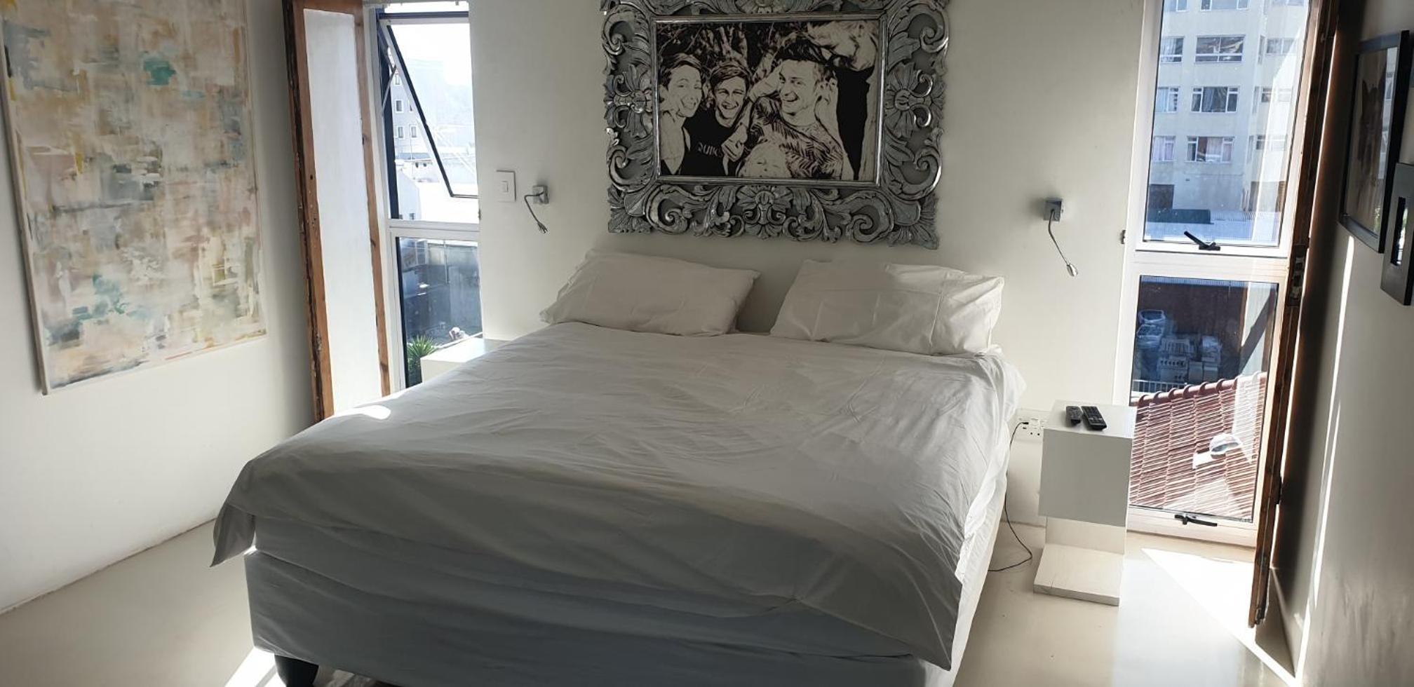 4 on Highworth Apartments and Studios