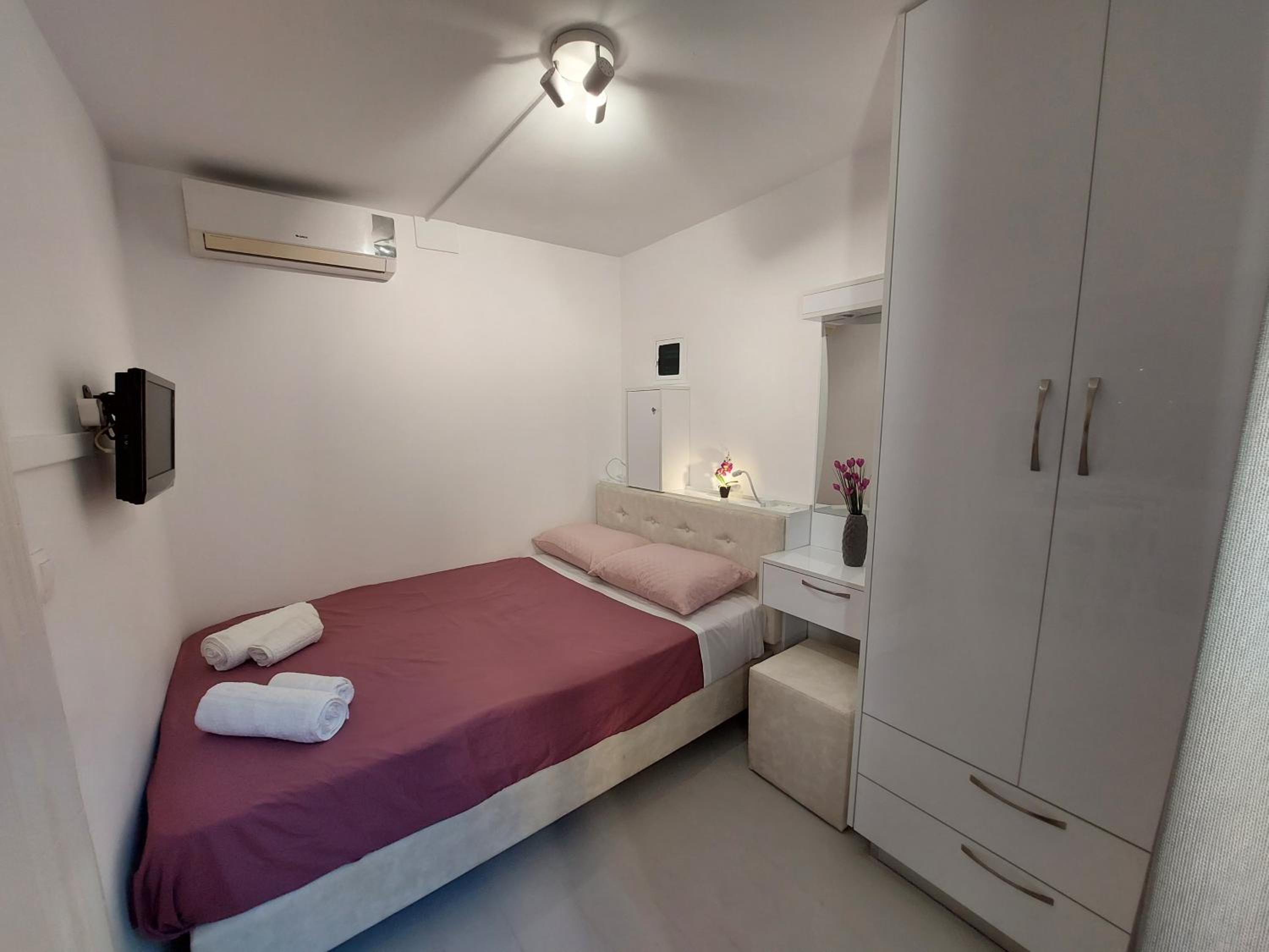 Akis luxury flat view 4