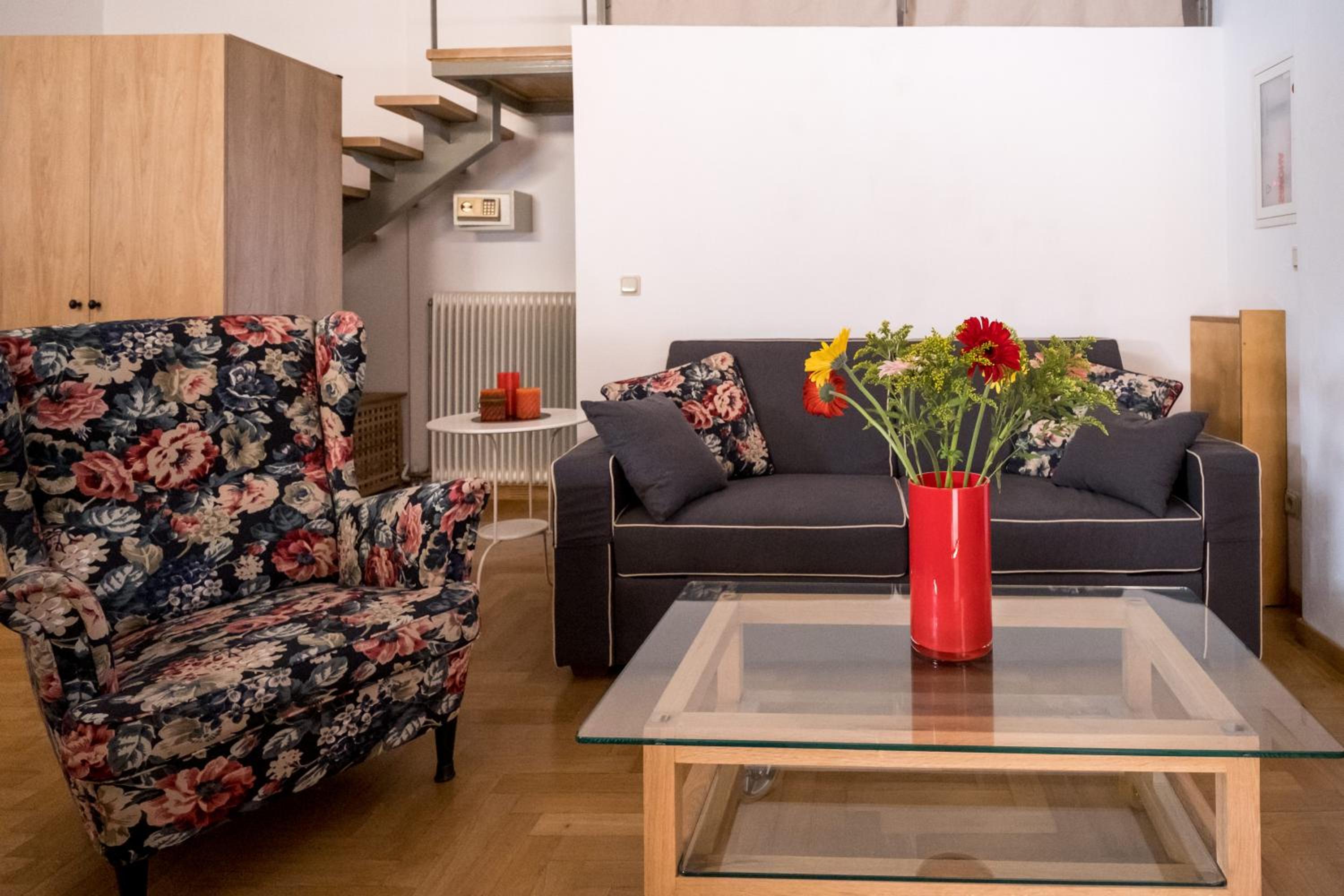 THISIO LOFT