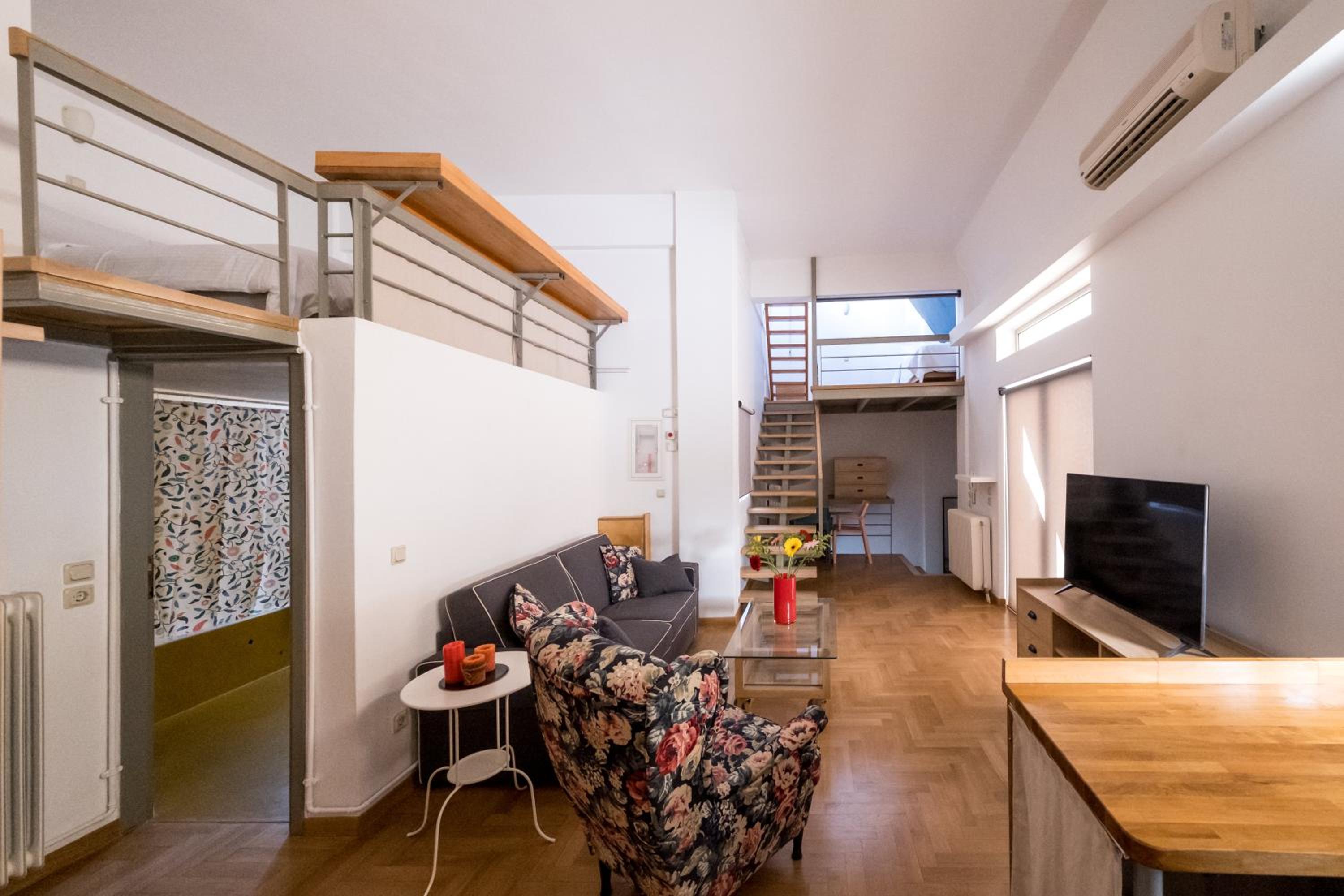 THISIO LOFT