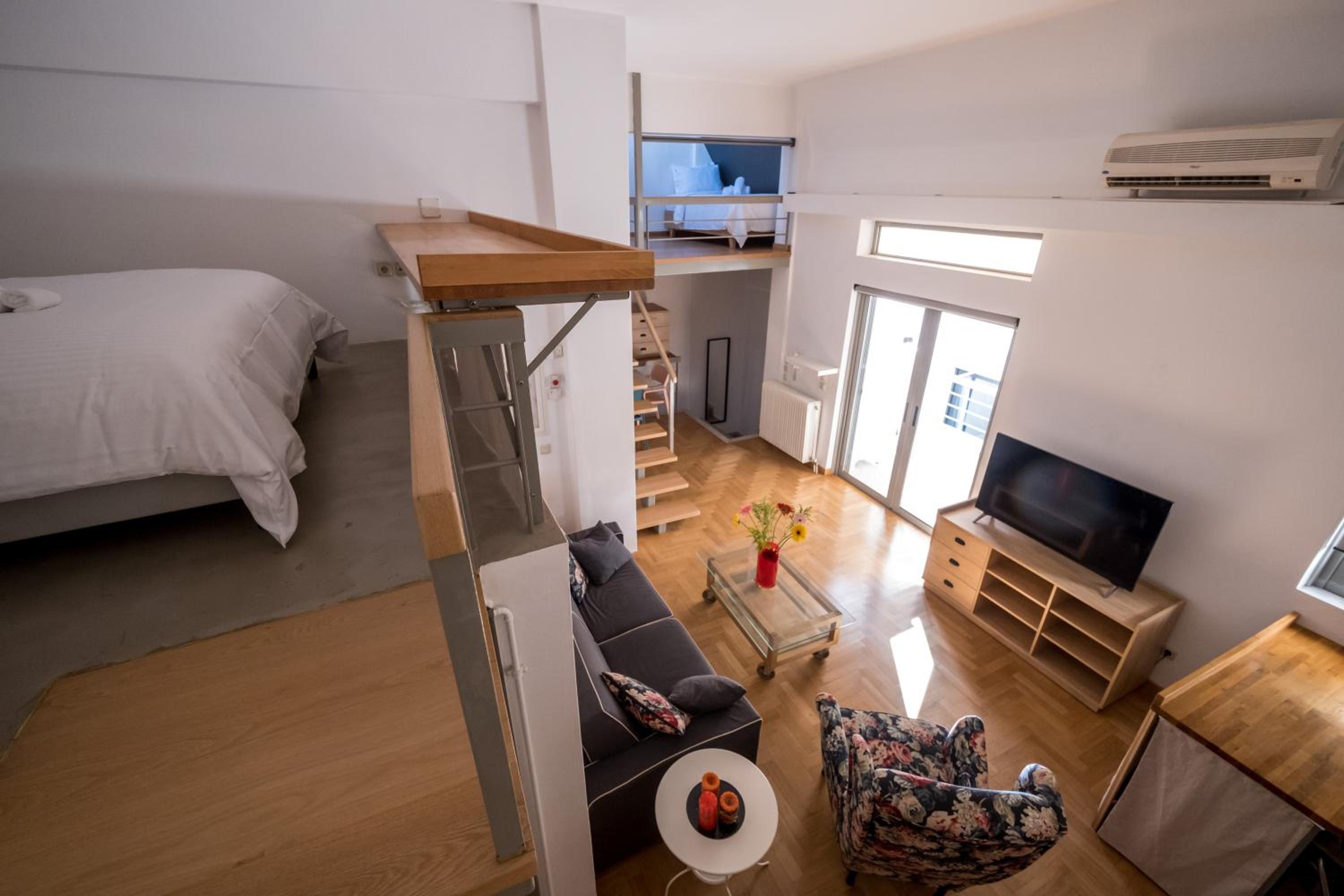 THISIO LOFT