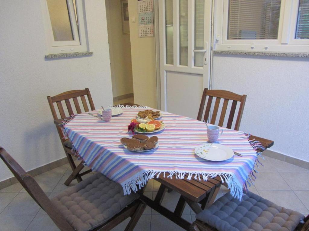 Photo 44