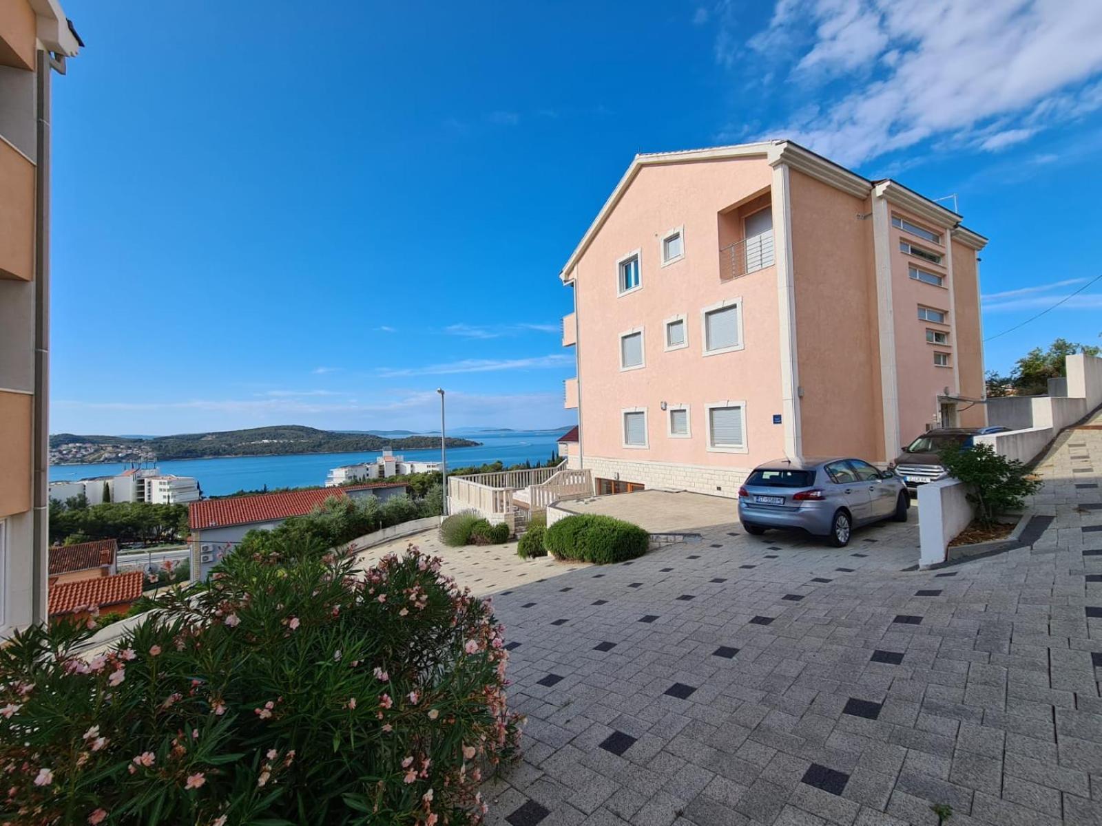 Villa Luciana view 2
