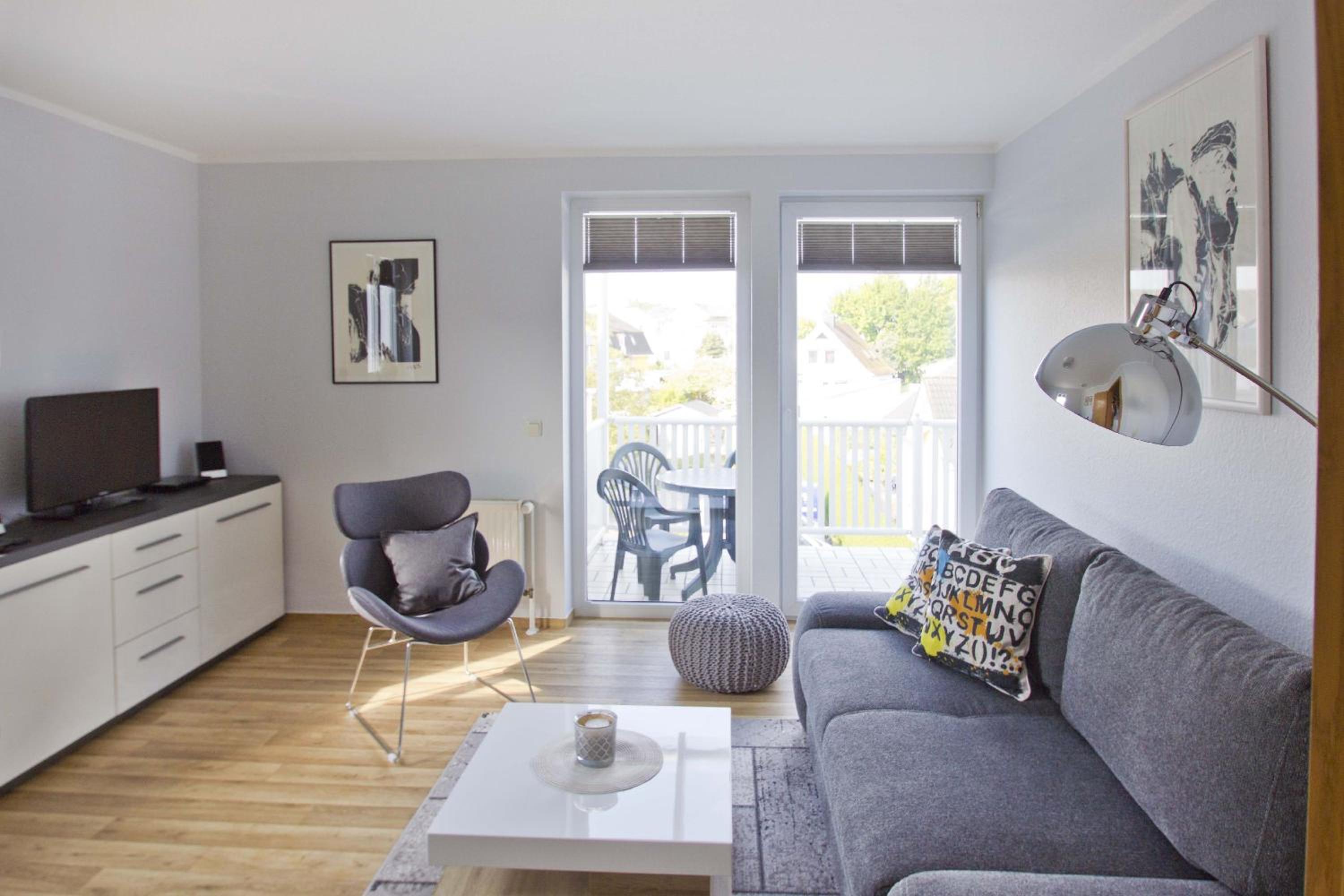 Balkon, gratis Nutzung vom AHOI Erlebnisbad und Sauna in Sellin - Villa Karola FeWo 19