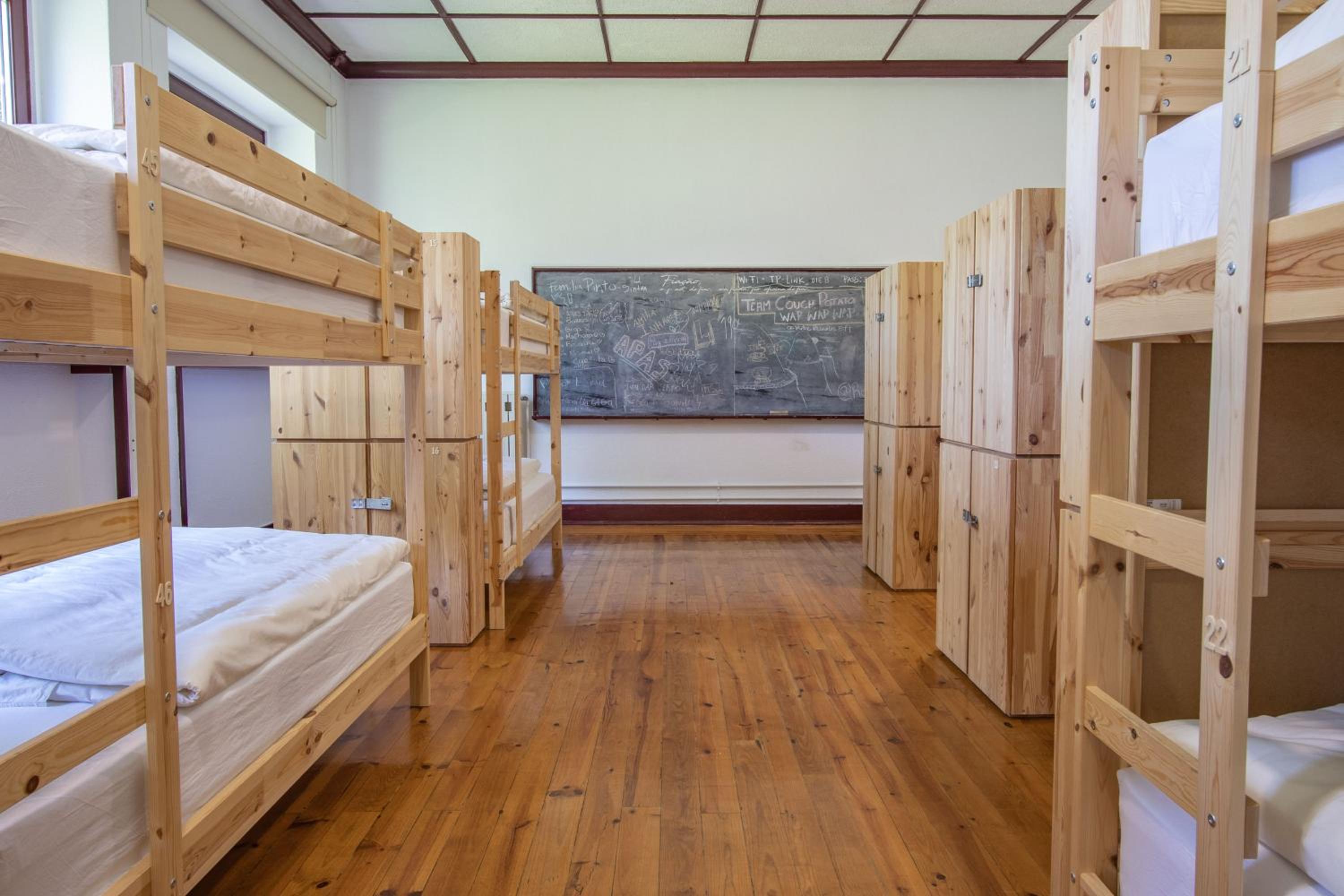 Loriga Hostel - Feel Nature