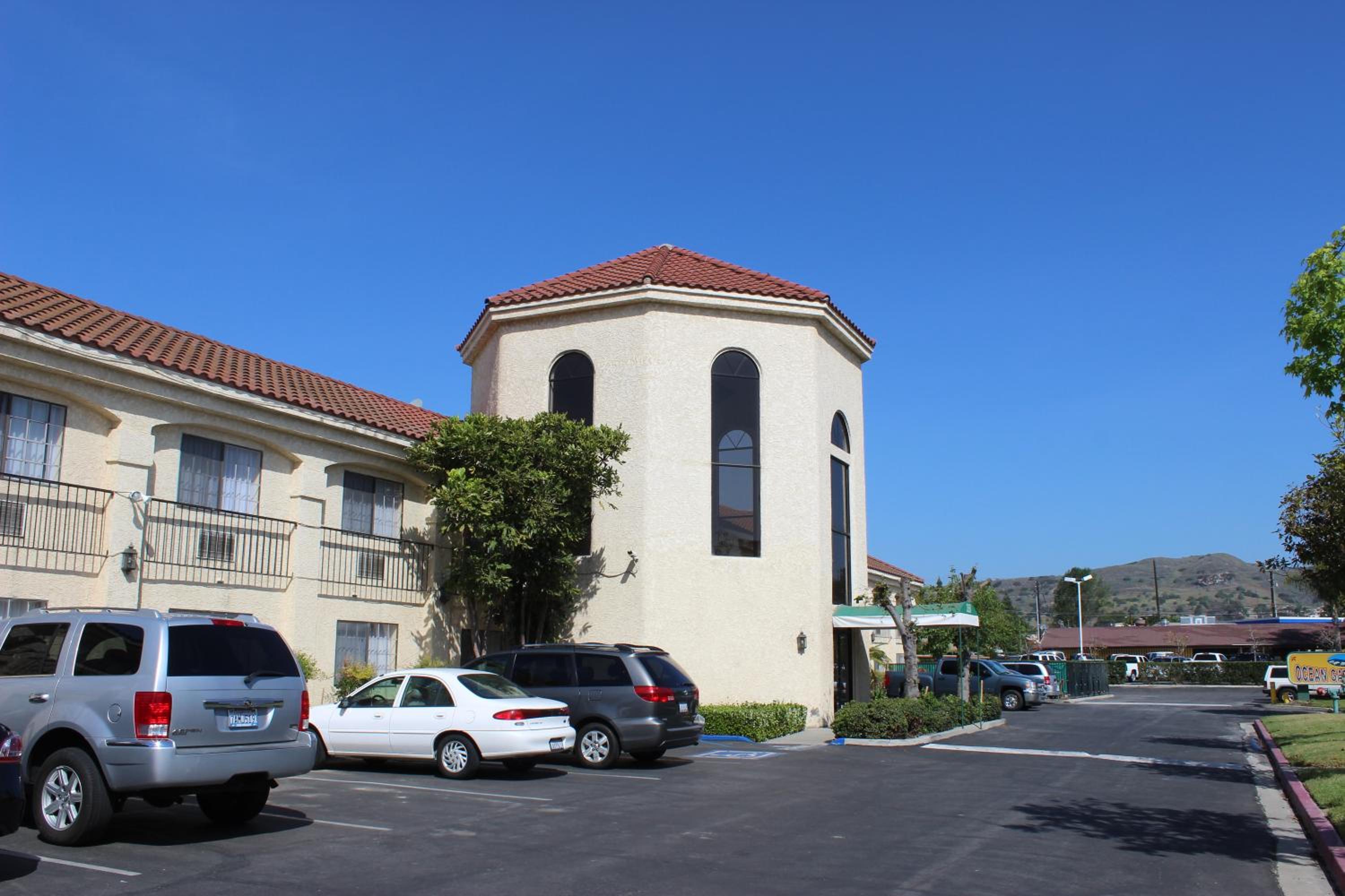 Ocean Gateway Inn view 5