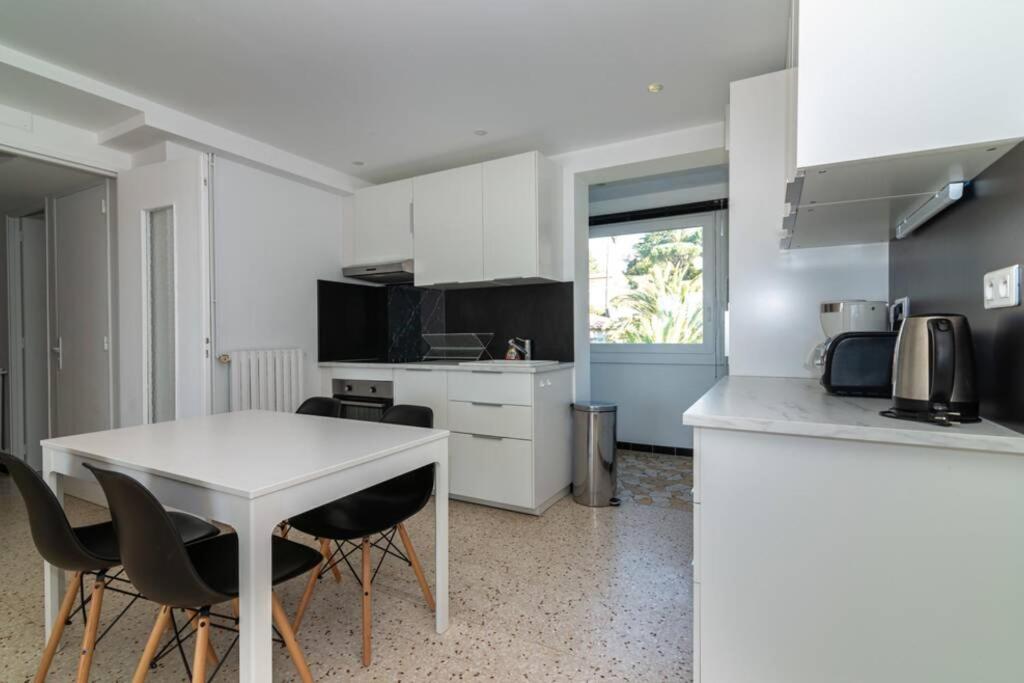 Superb apt in Cannes - Sea view - 6 people photo 3