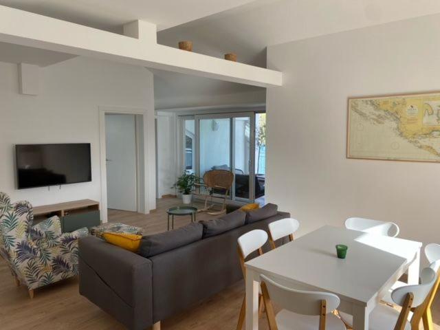 Apartments Vala view 2