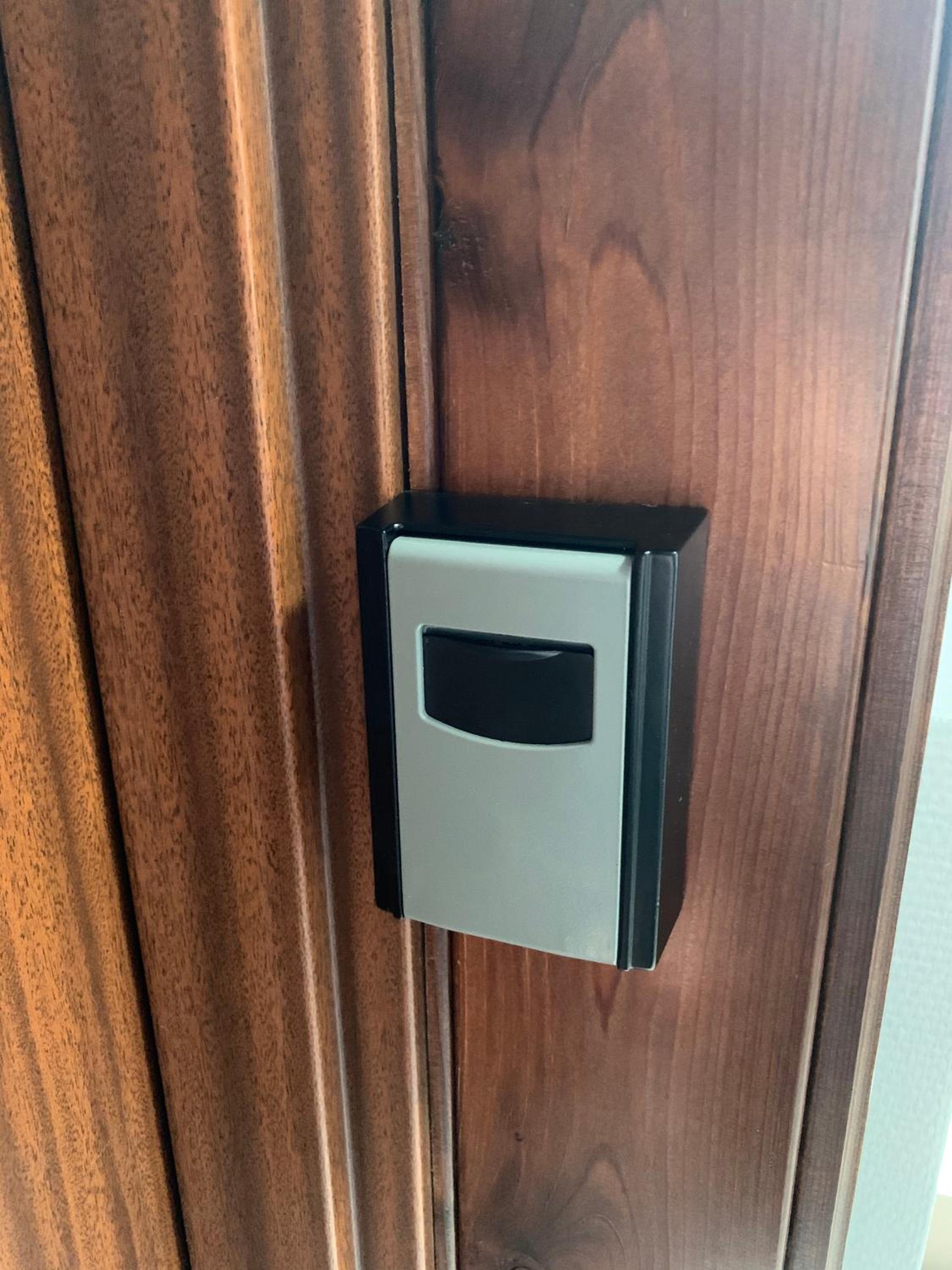 LAS SŁUPSKI PREMIUM PANORAMIC APARTAMENT A8 -- Salon balkon widok fotel masaż - - Smart TV55 Wifi Netflix pełna kuchnia -- sypialnia -- salon kąpielowy z T
