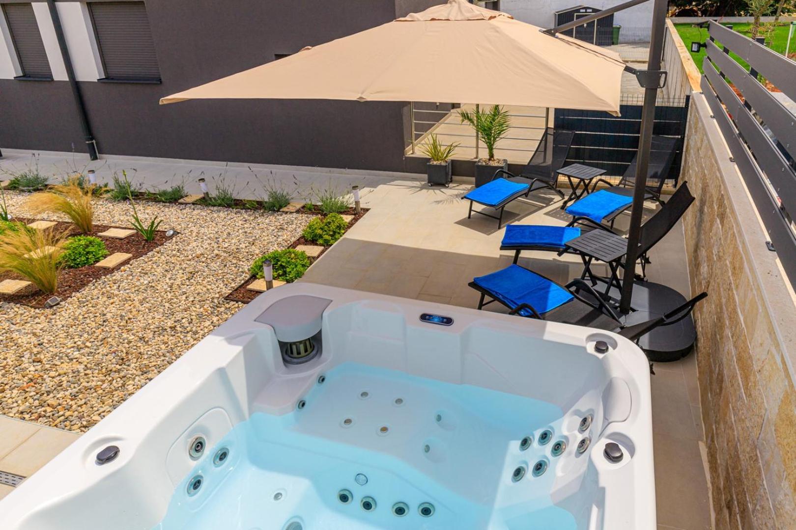 Sabena Apartment with private Whirlpool