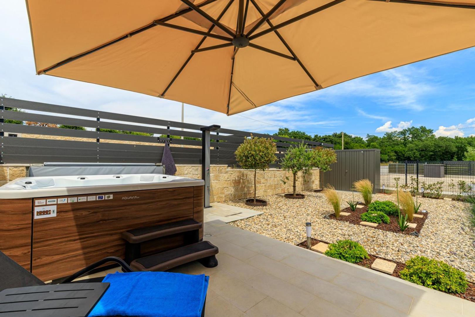 Sabena Apartment with private Whirlpool