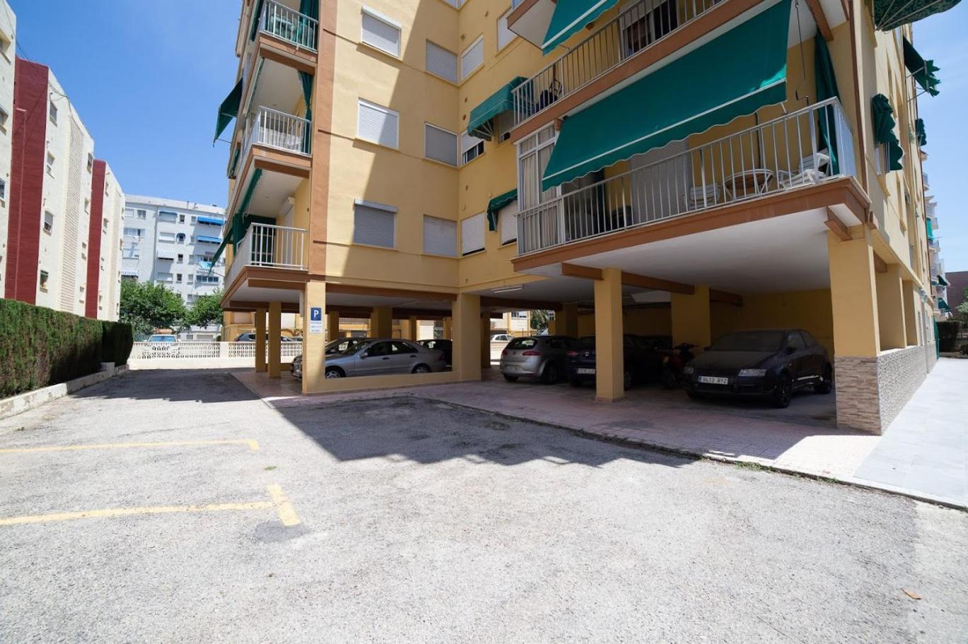 Menorca 100 m de Playa de Gandia 3 personas parking ascensor view 4