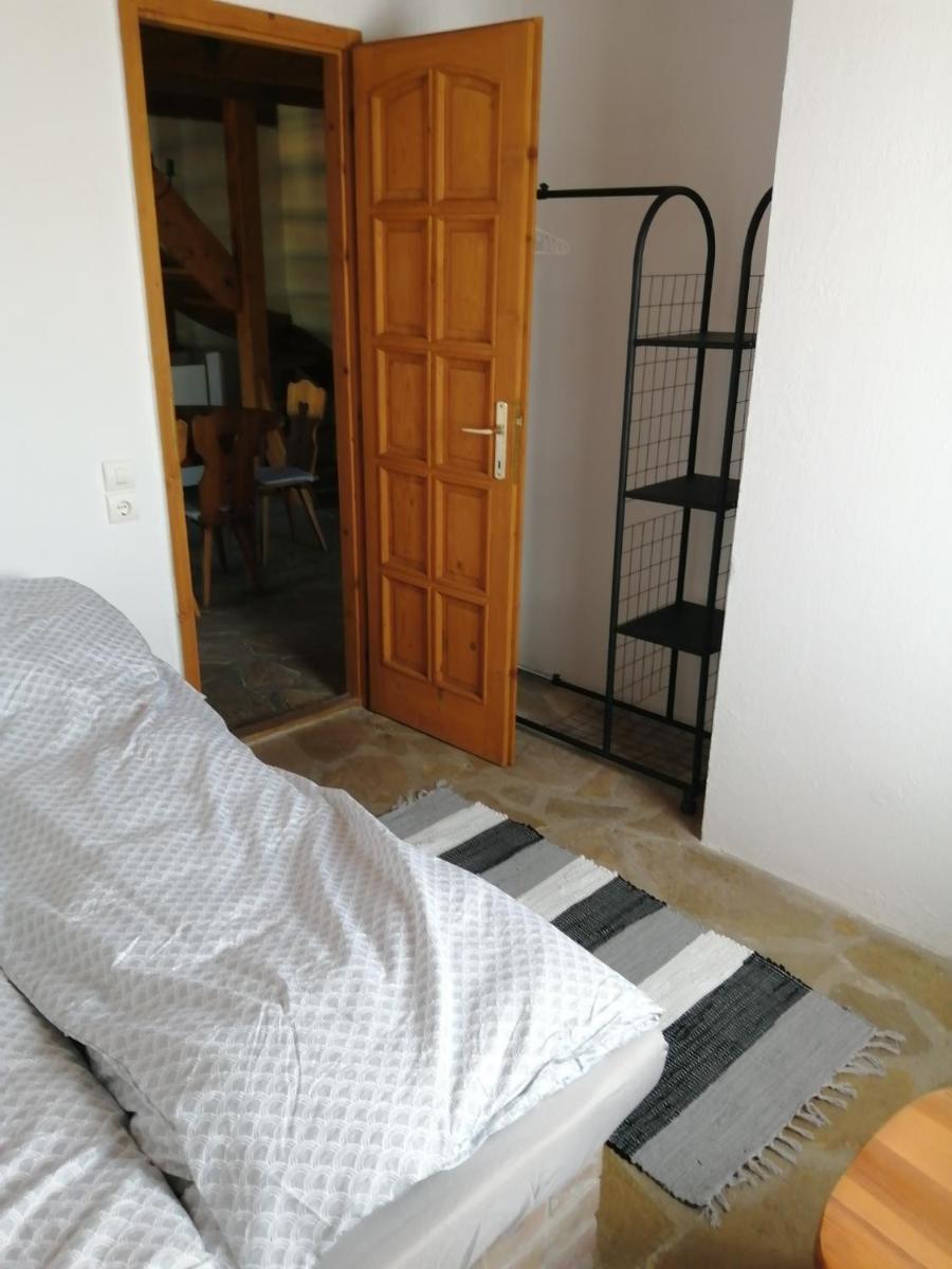 Photo 29