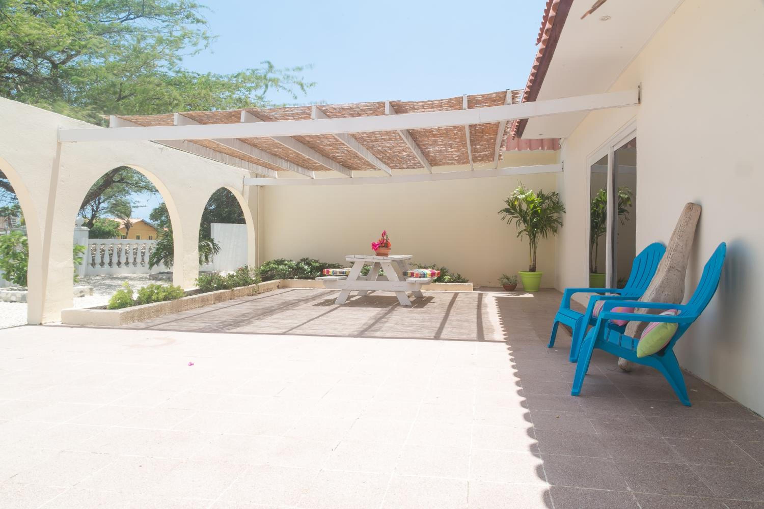 Aruba Palms Escape Suites
