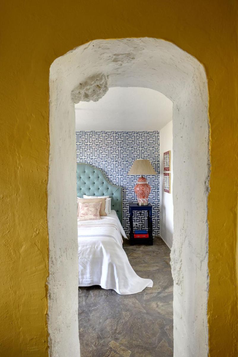 The Dutch Suite, romantic boutique guesthouse — photo 3