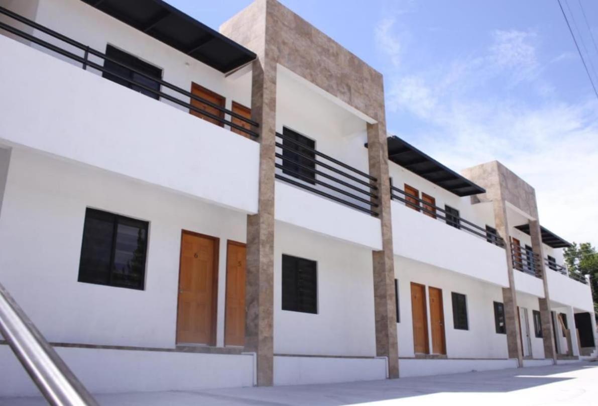 Del Rio Vacations - CMG Suites - Property Image 1