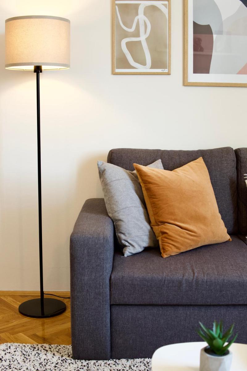 51 Street Apartment