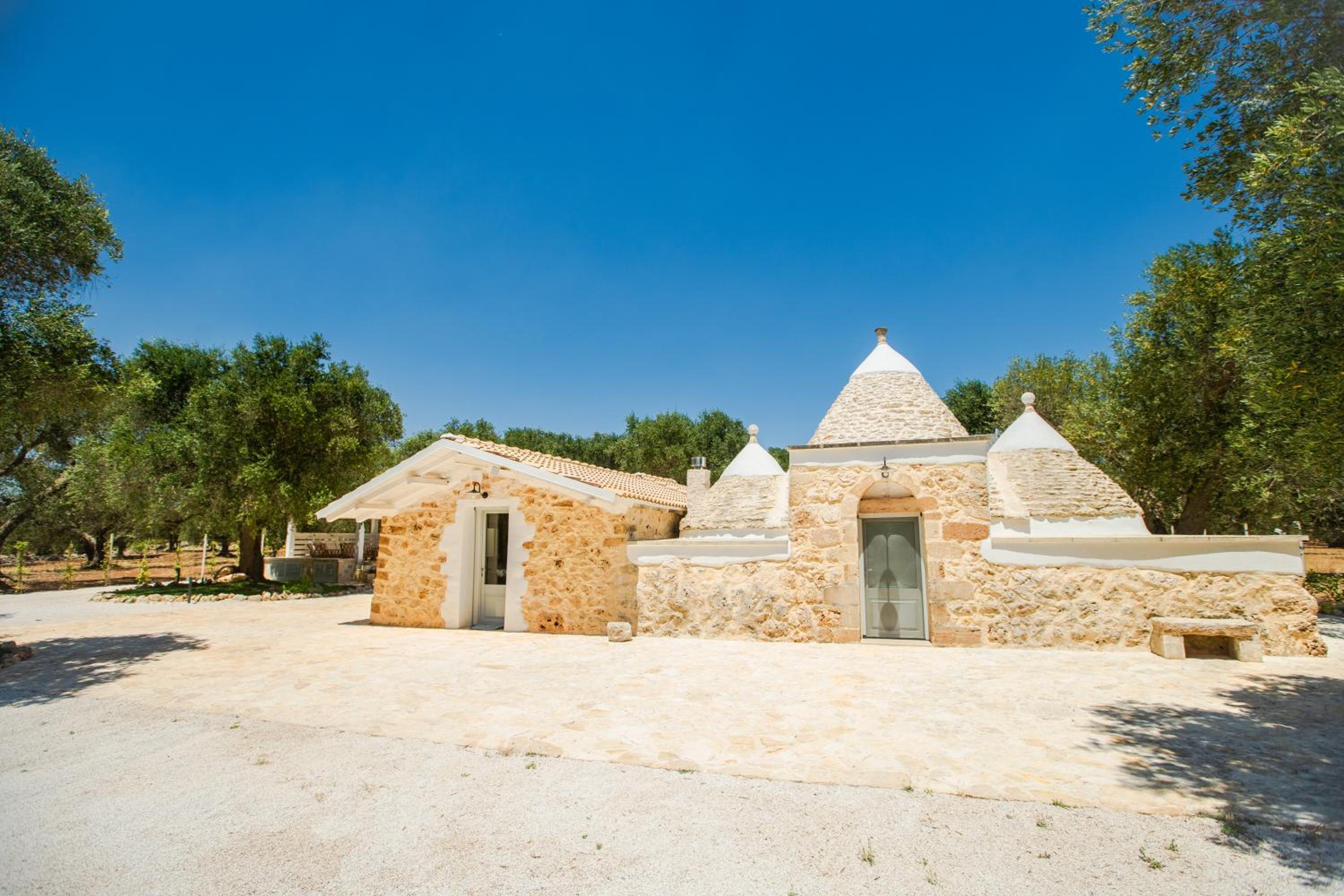 Hotel Trulli Margherita, intera struttura per il tuo relax - Image 1