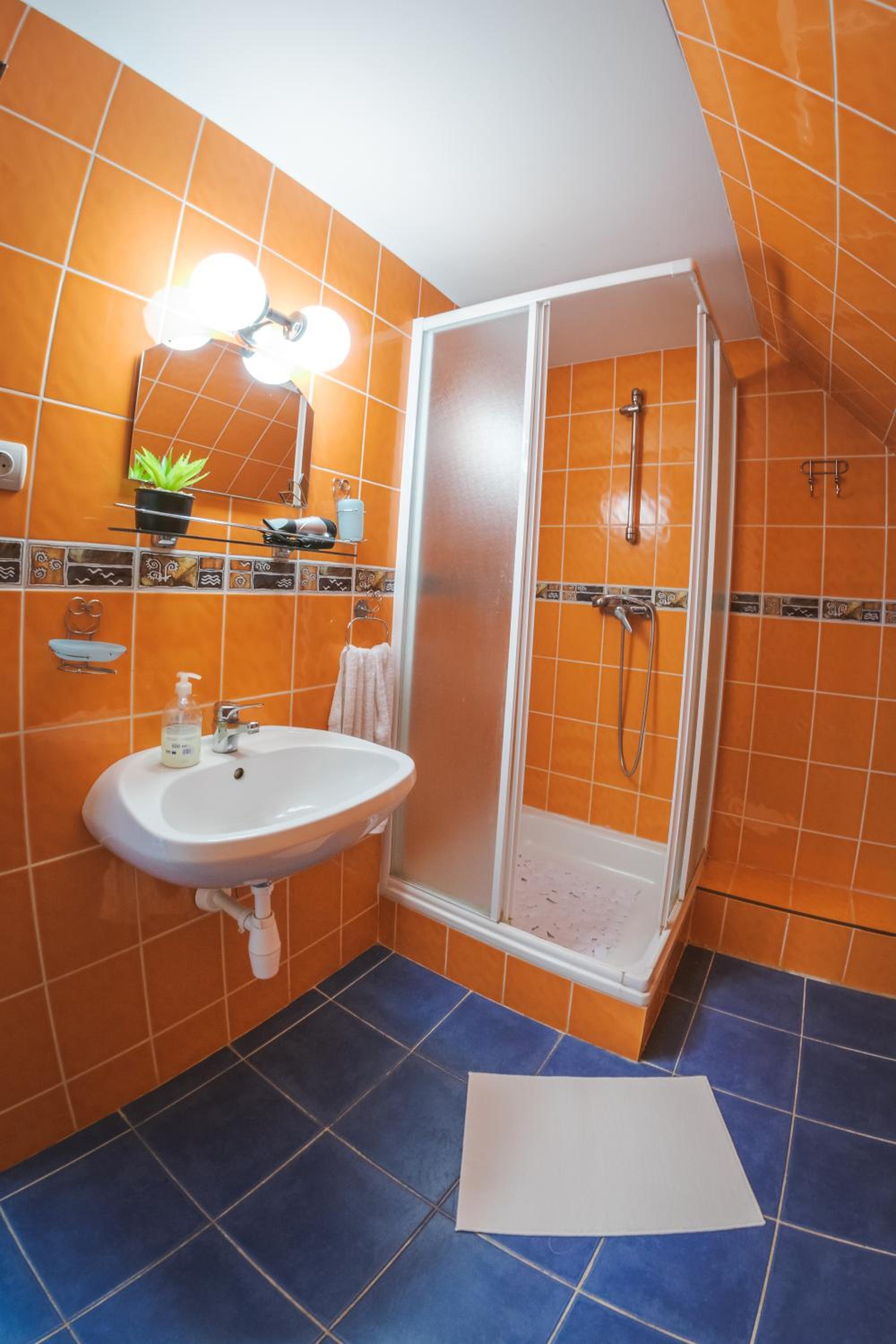 Linett Apartman