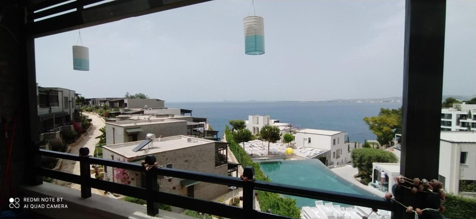 Artemis Beach House
