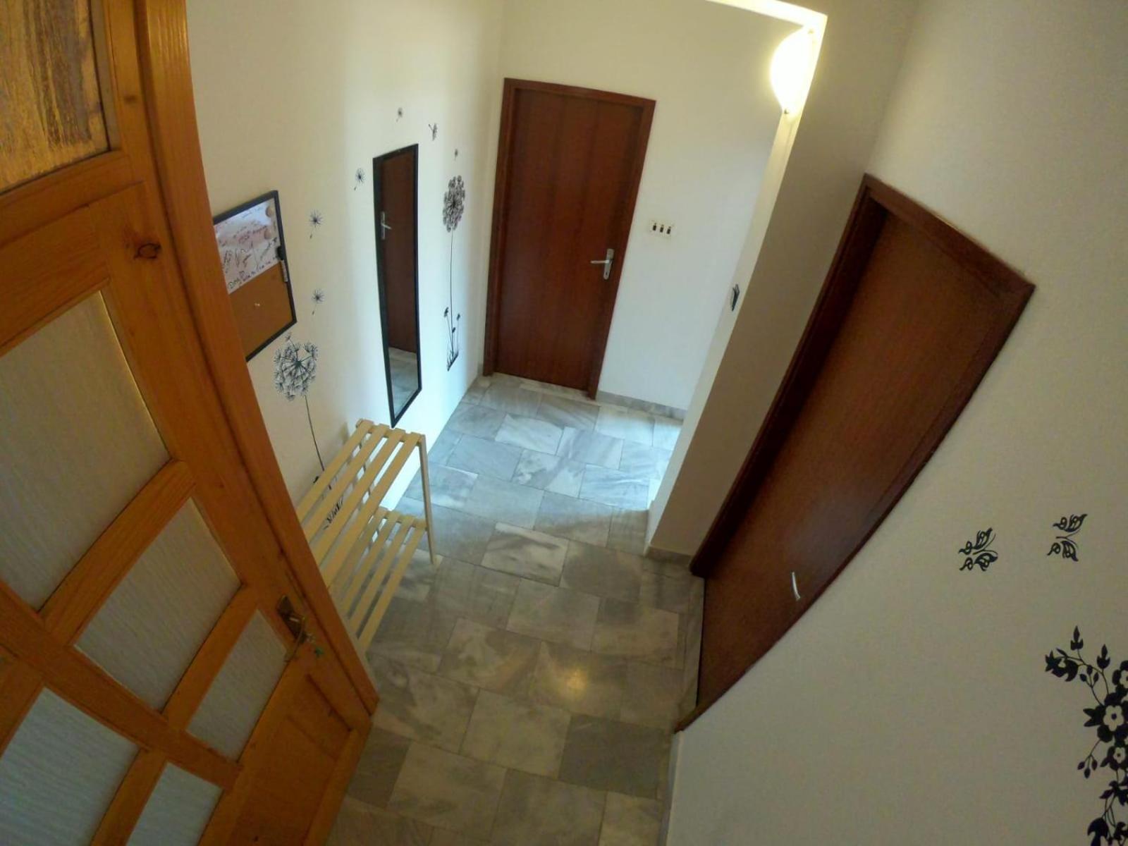 Photo 53