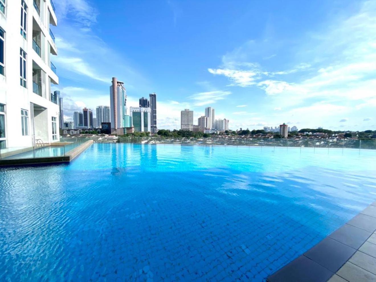 KSL D'Esplanade Apartment Suites by SC Homestay
