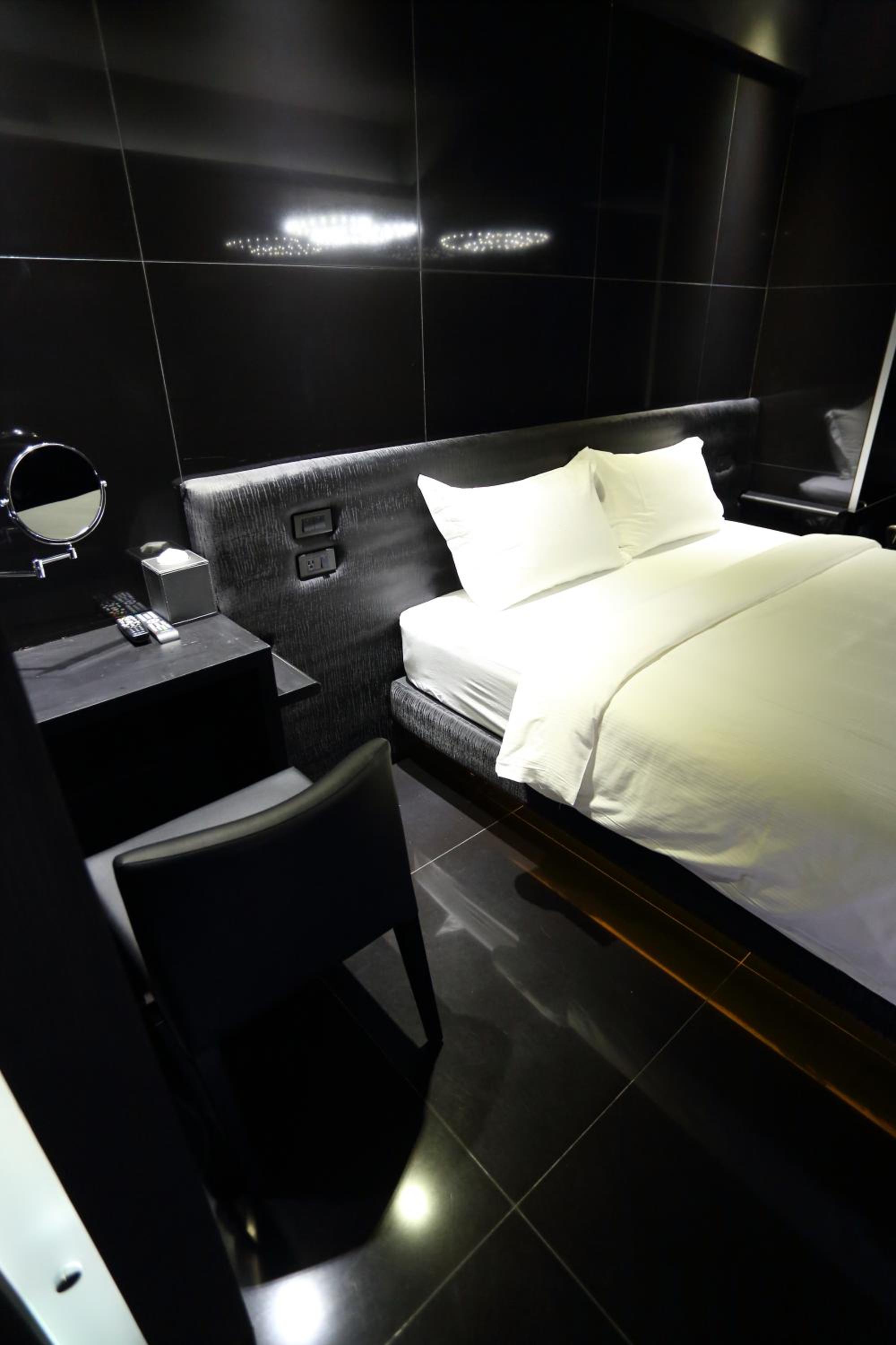 The Fantasy Apartment