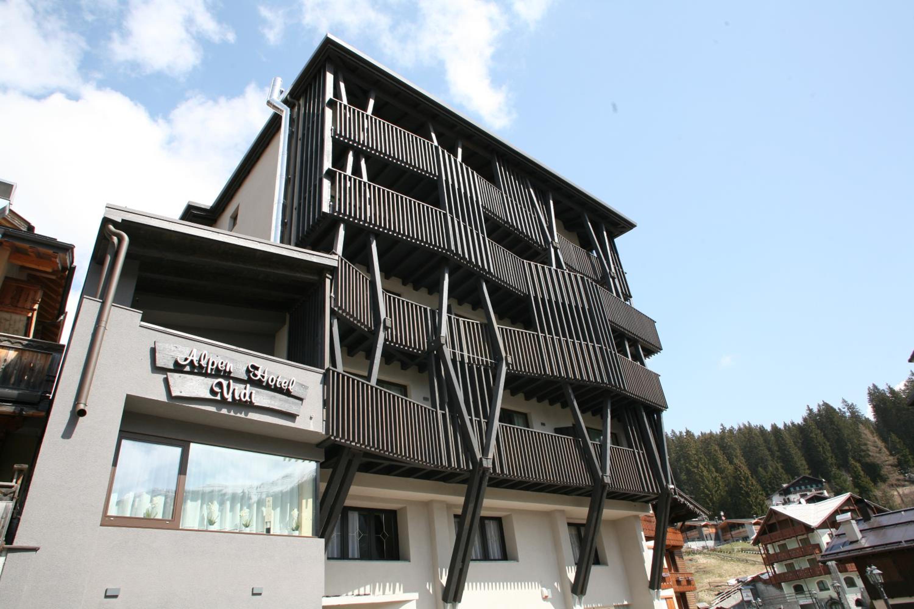 Hotel Alpen Hotel Vidi - Image 1