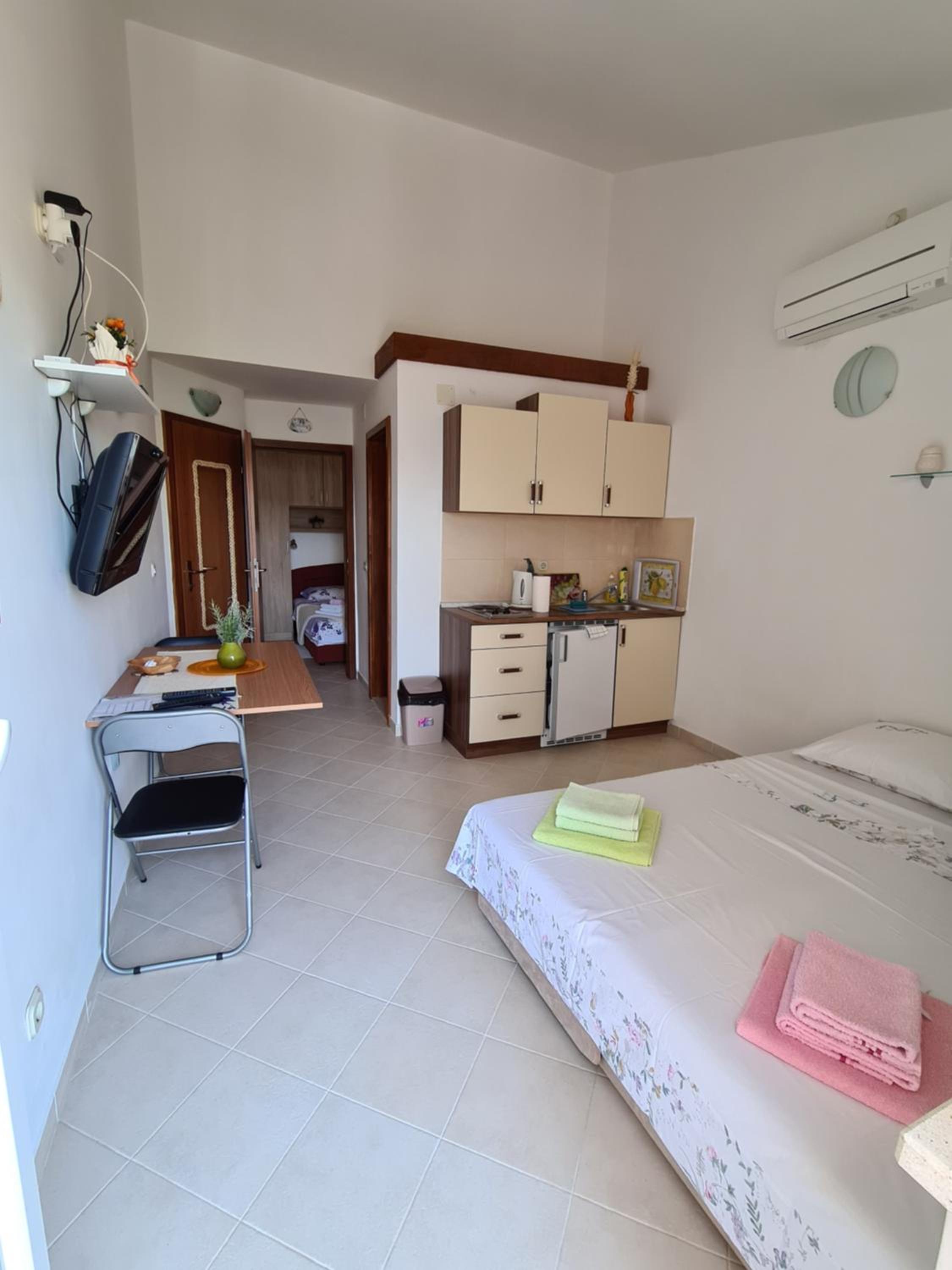 Apartmani Božana Viganj view 3