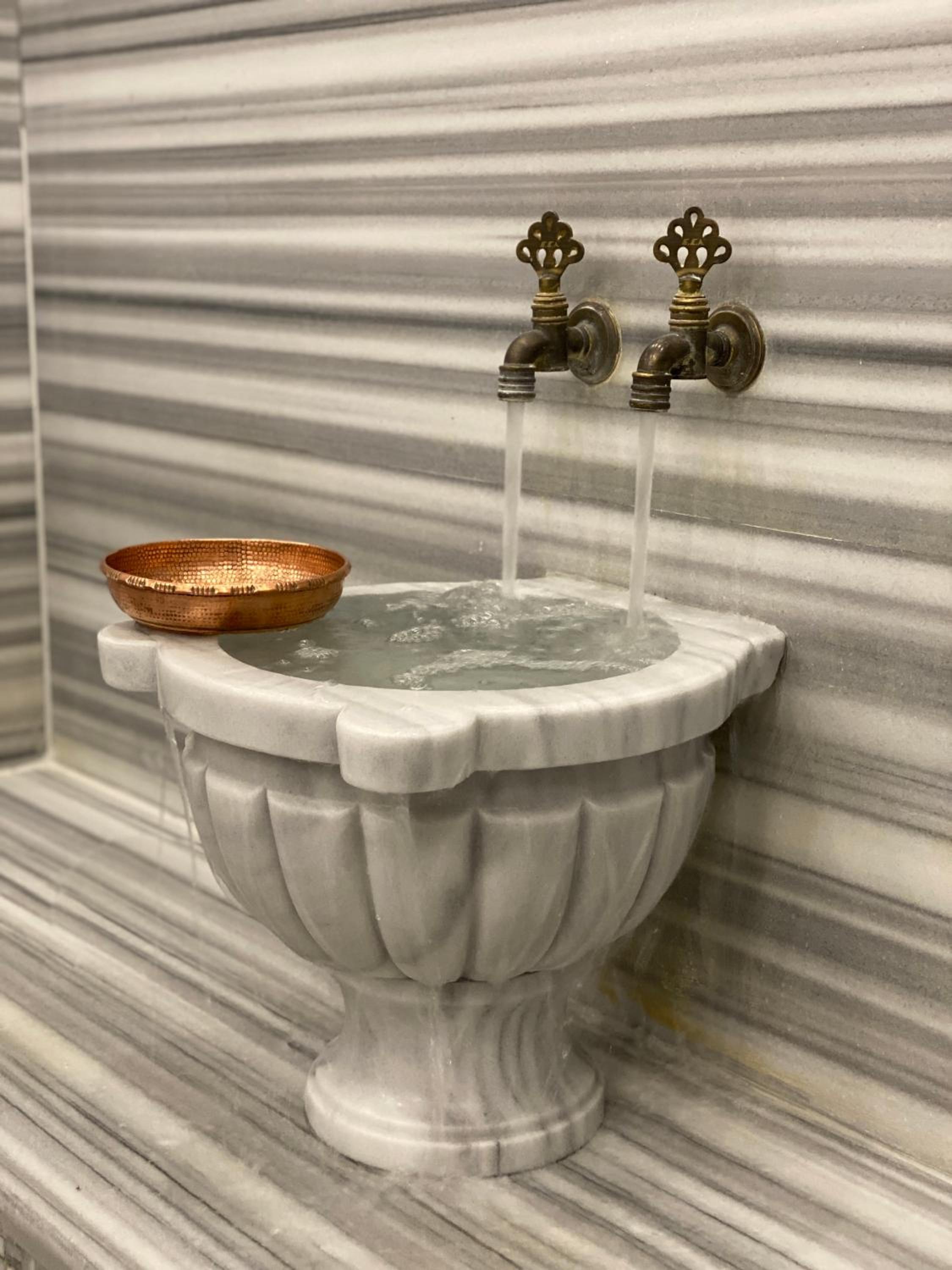 Amethyst Hotel - Image 69