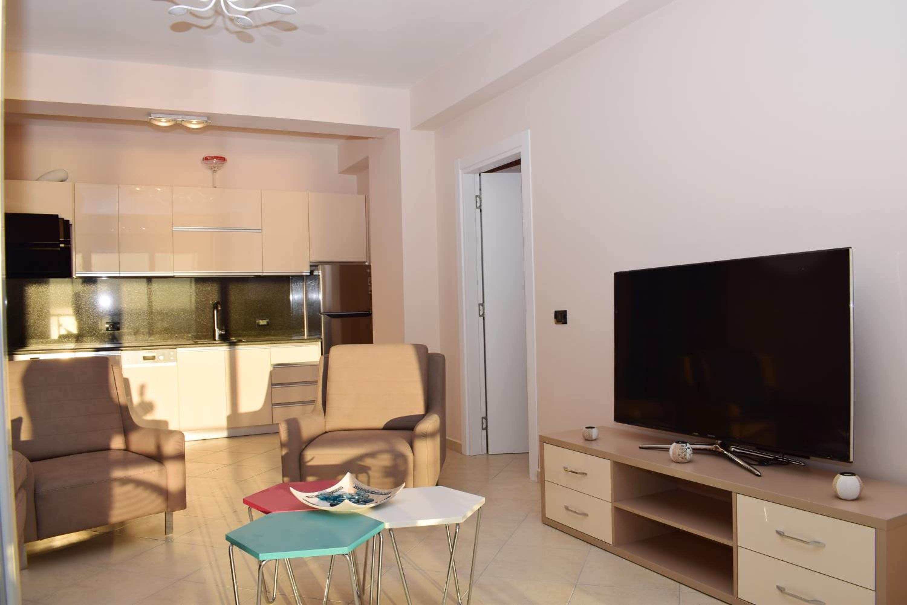 Brisa del Mar Beachfront Apartments